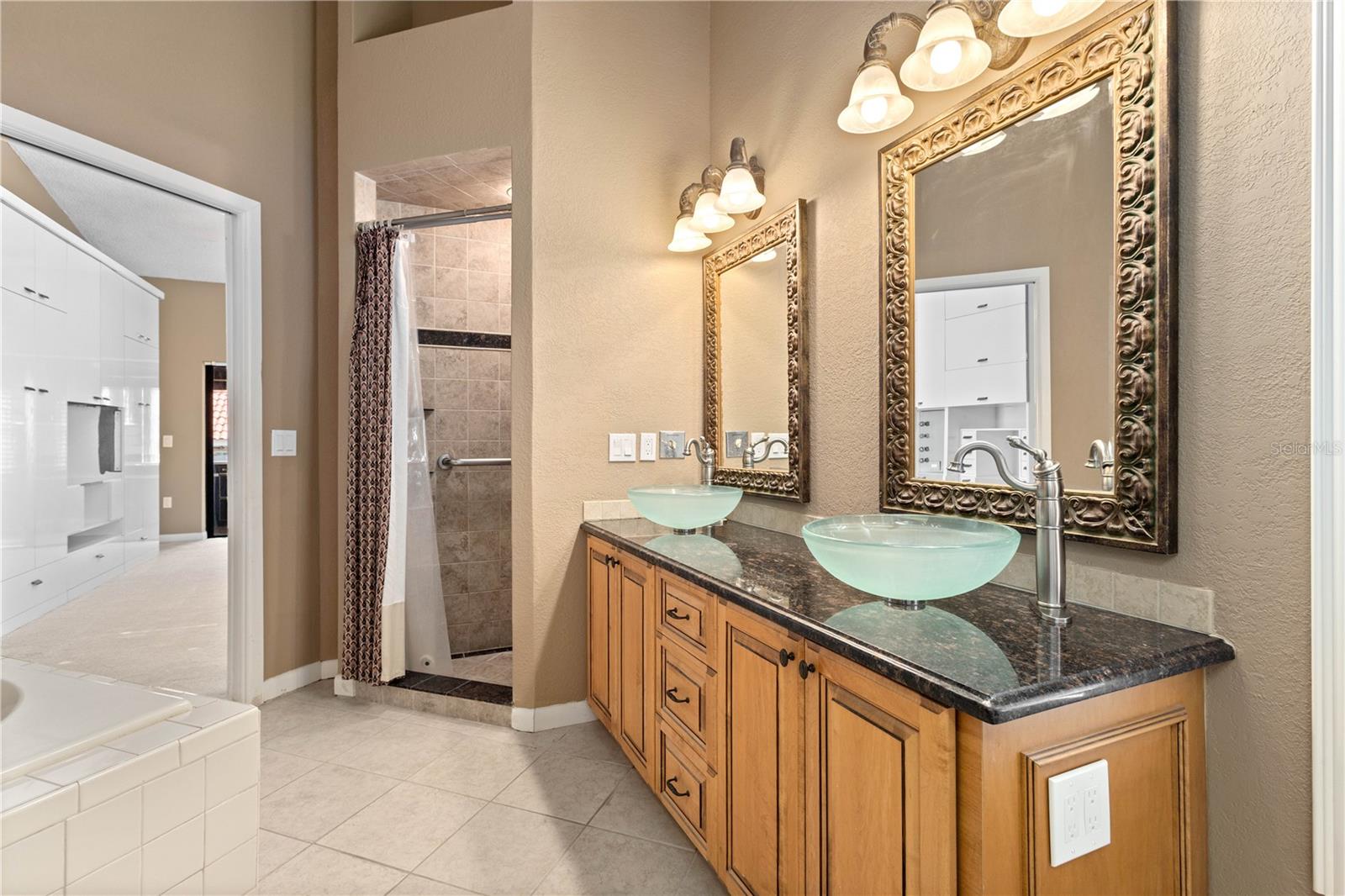 Listing photo id 9 for 77 Gulfwinds Drive
