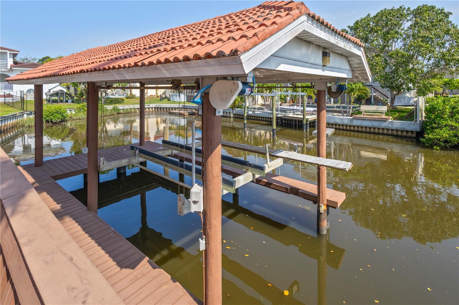 Listing photo id 18 for 77 Gulfwinds Drive