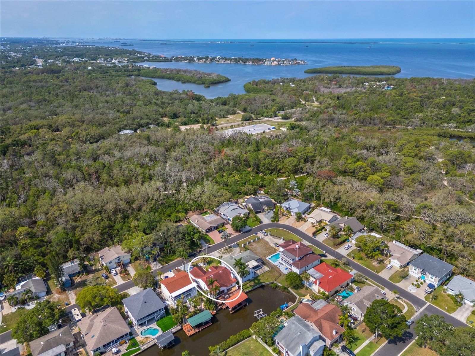 Listing photo id 21 for 77 Gulfwinds Drive