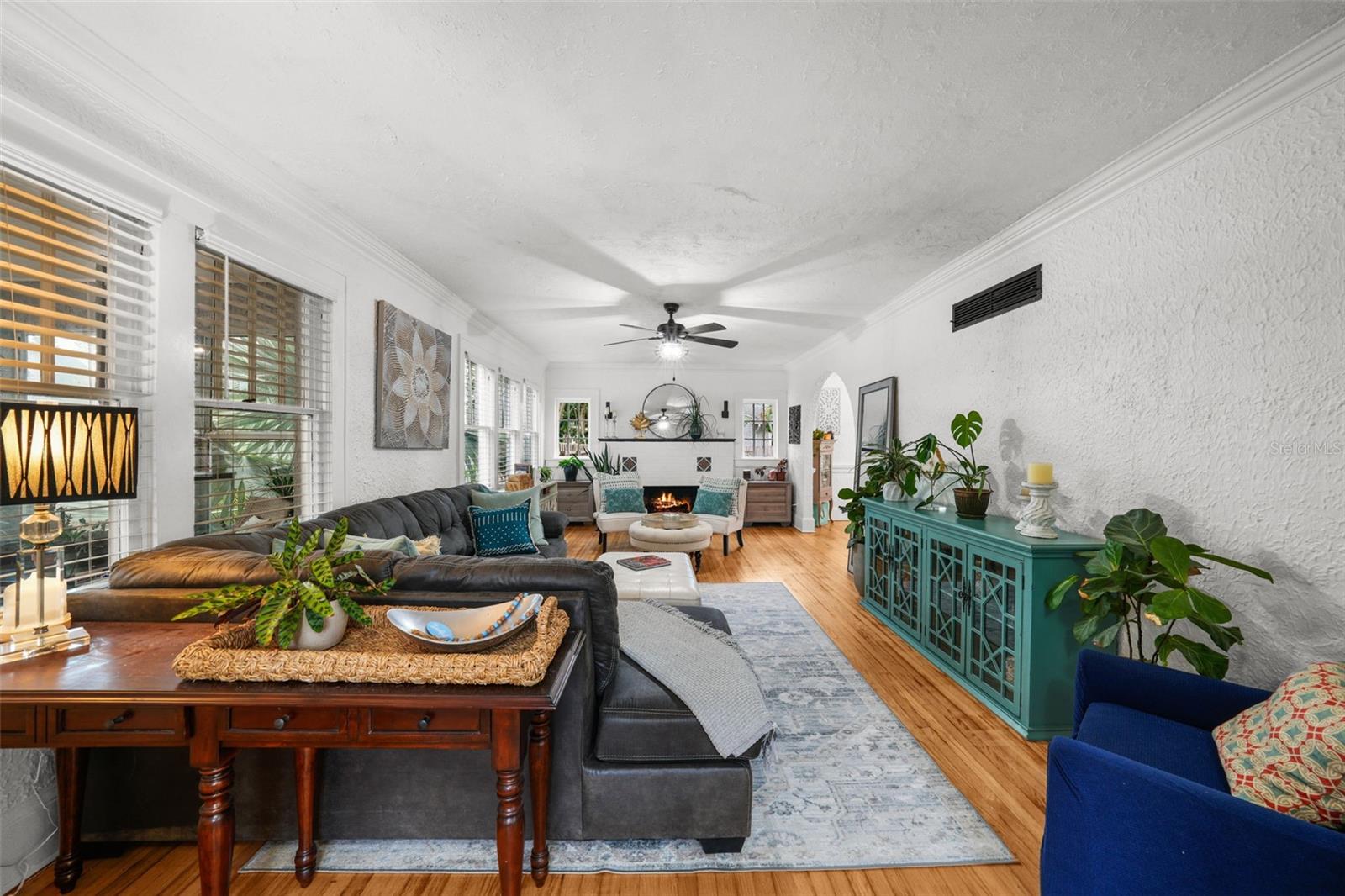 Image 23 of 100 For 6251 4th Avenue S