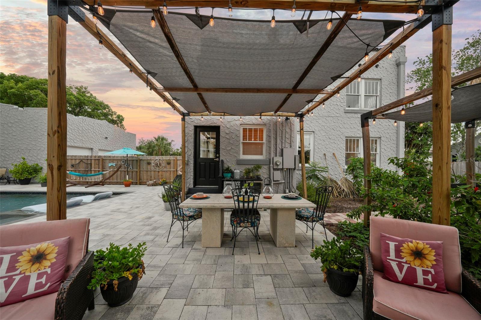Image 61 of 100 For 6251 4th Avenue S
