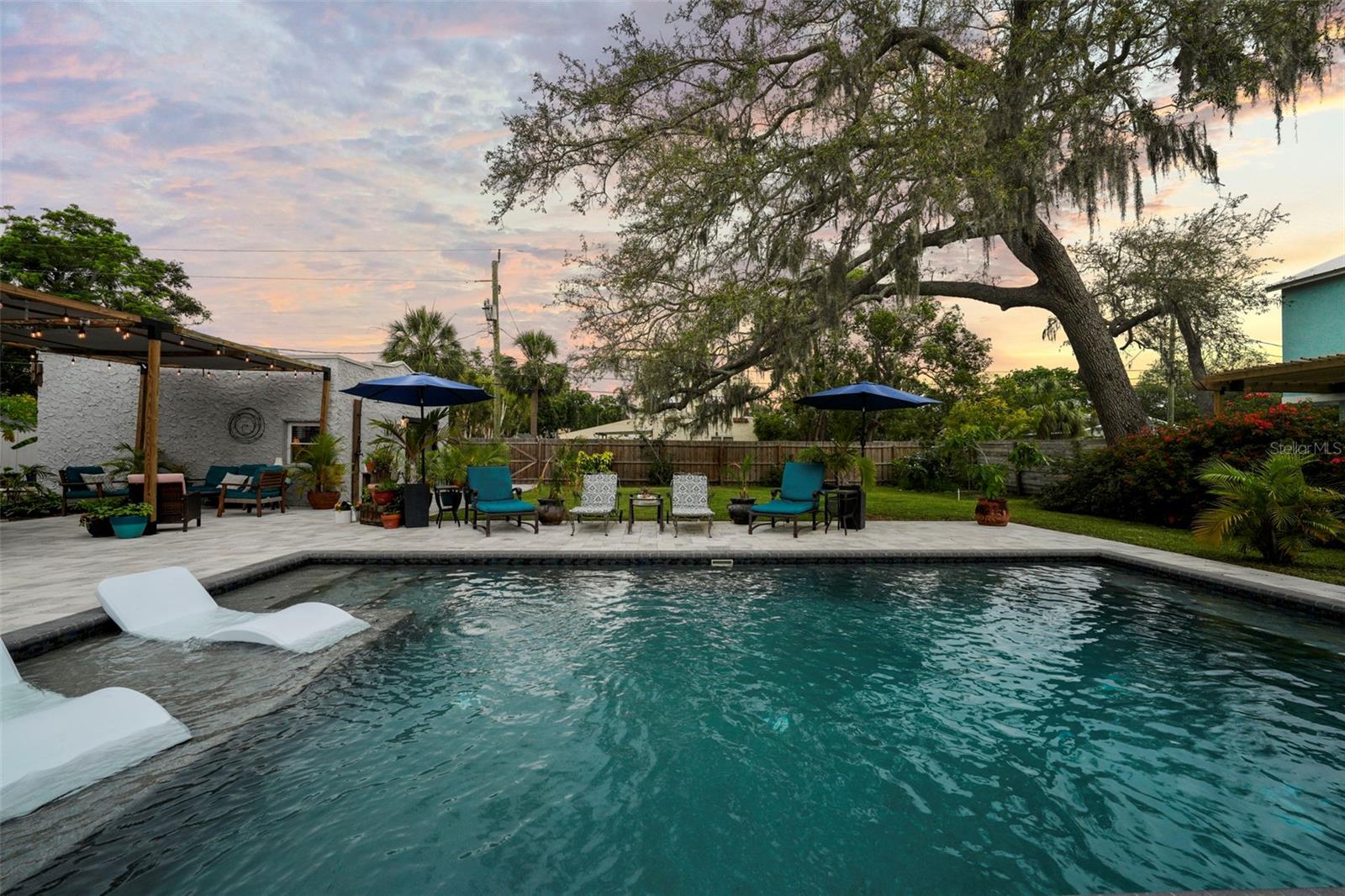 Image 71 of 100 For 6251 4th Avenue S