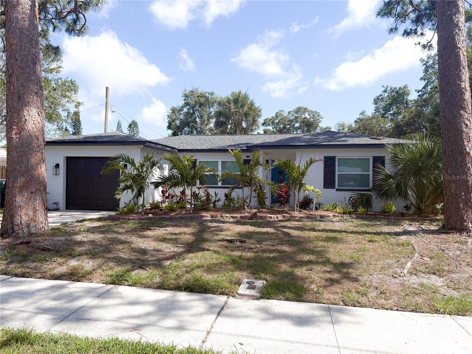 Image 2 of 26 For 3054 Adrian Avenue