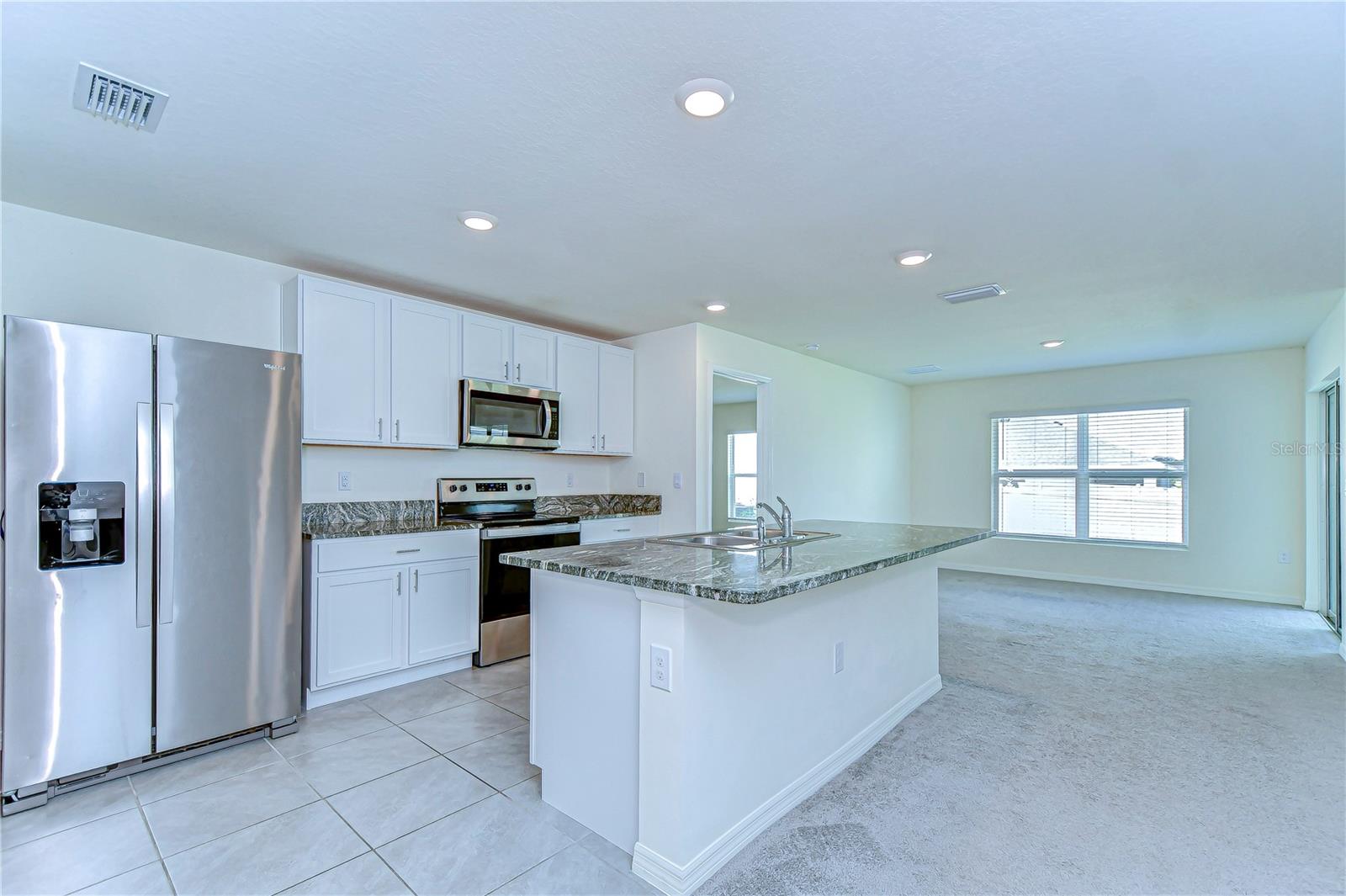 Image 2 of 28 For 38255 Sonnet Landing Avenue