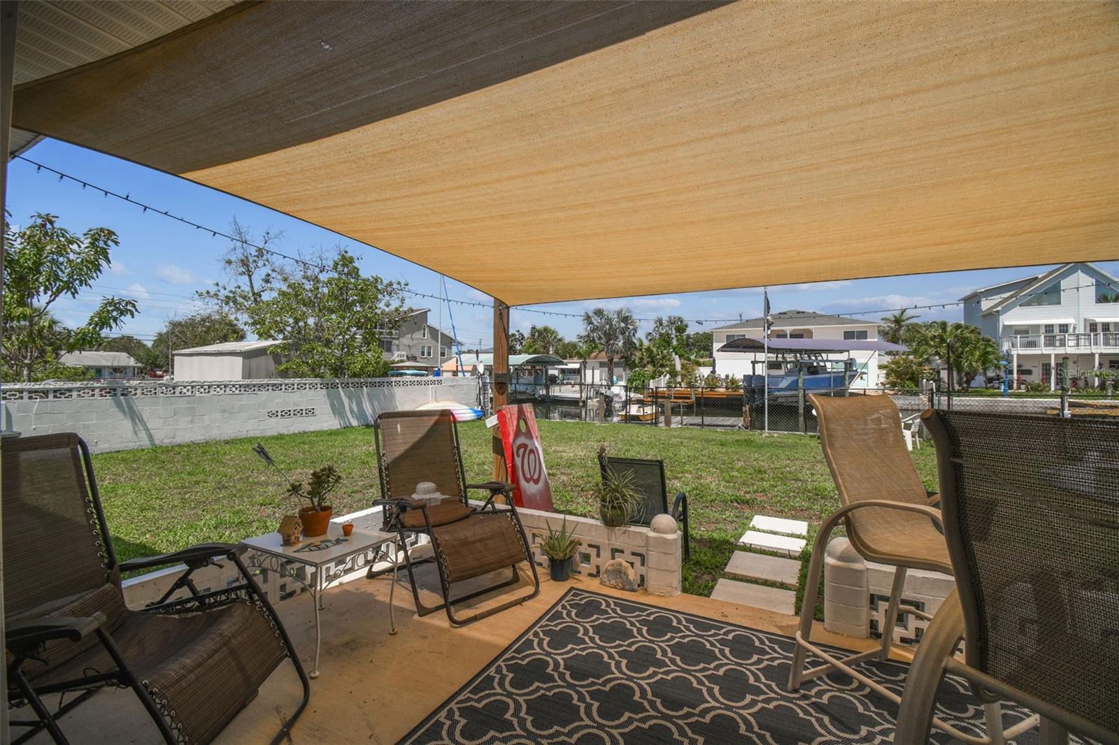 Listing photo id 33 for 13920 Berkowitz Avenue