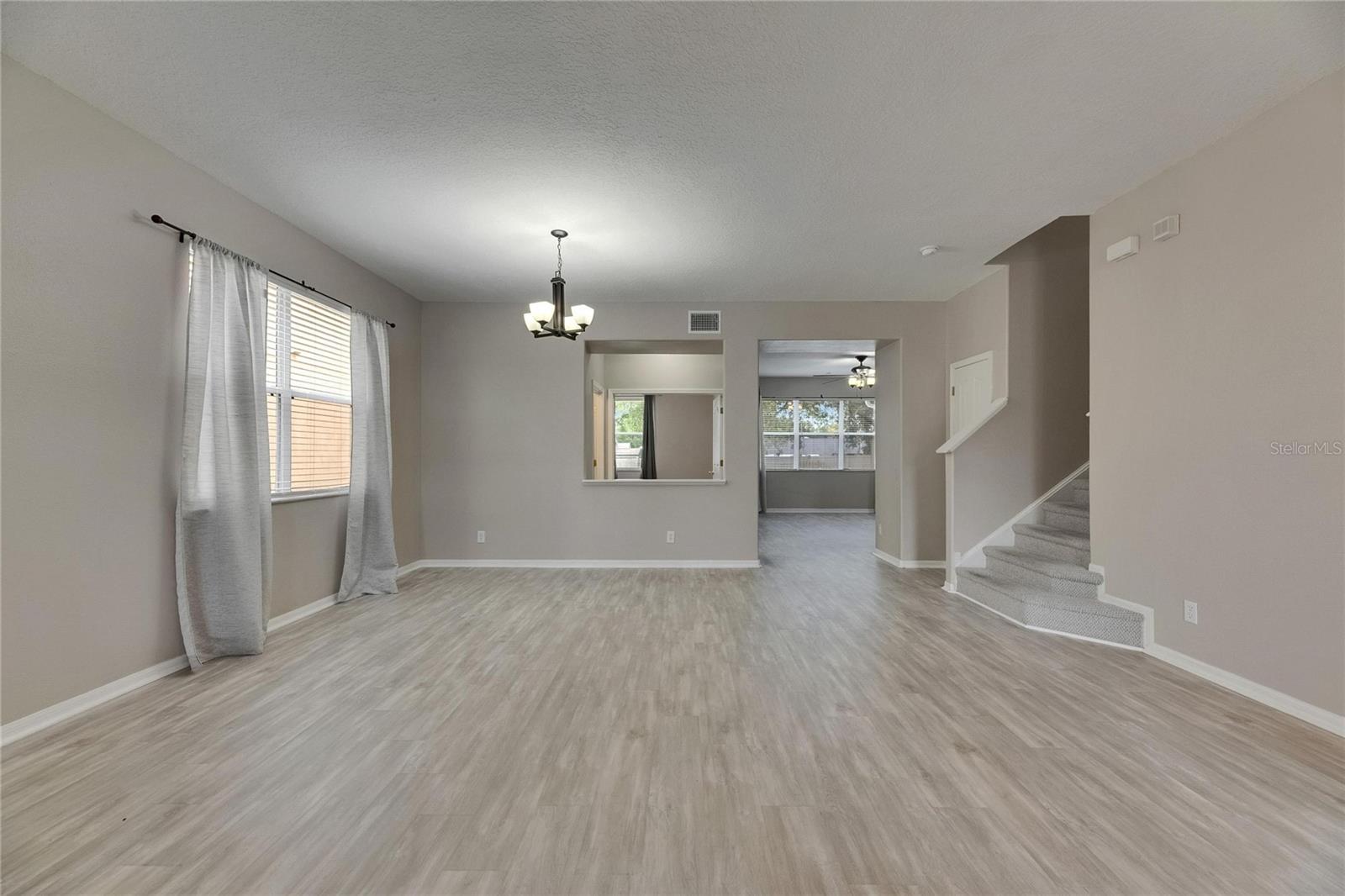 Image 18 of 82 For 7013 Early Gold Lane