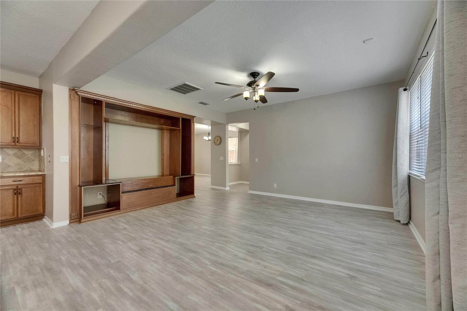 Image 24 of 82 For 7013 Early Gold Lane