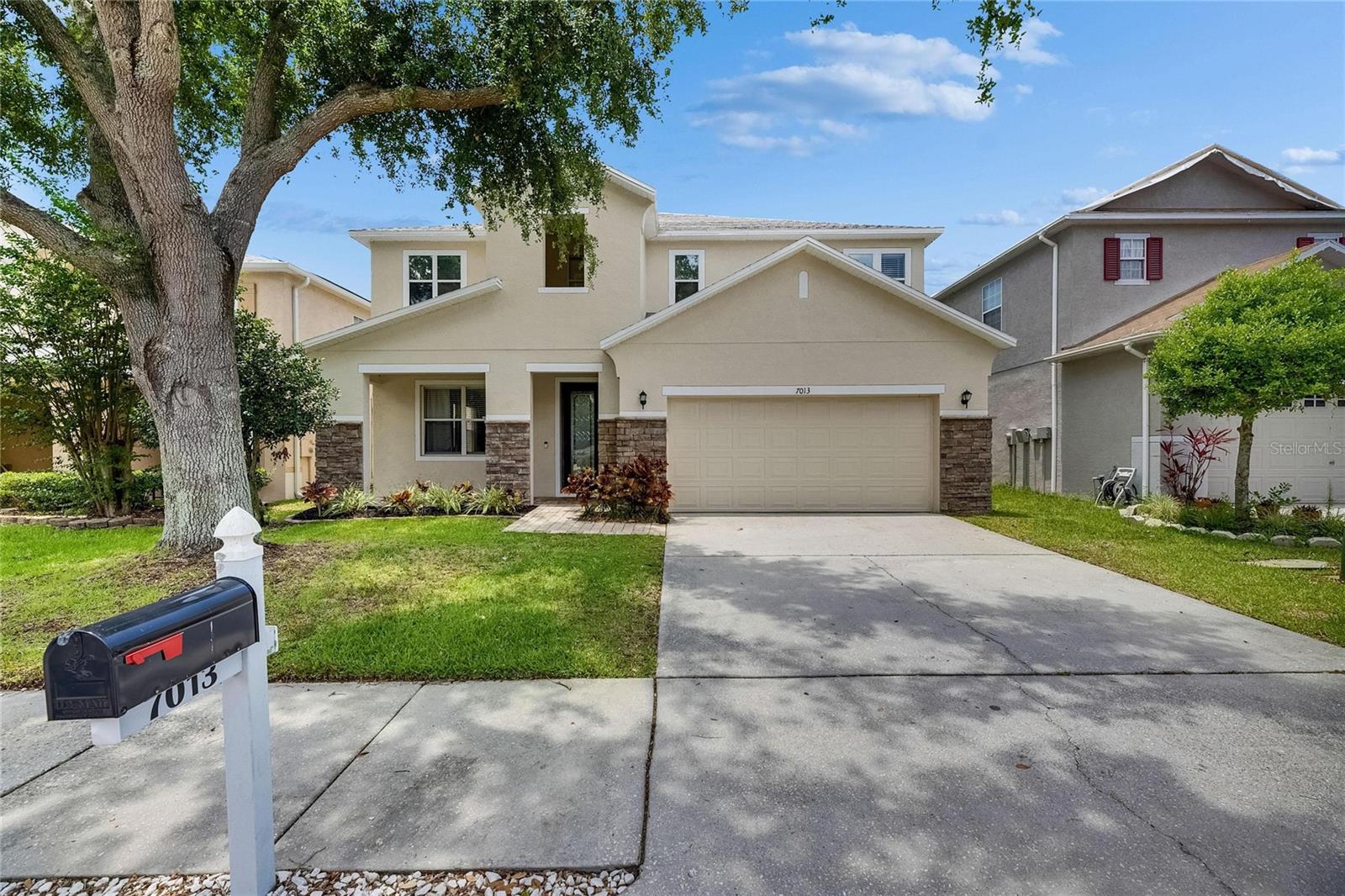 Image 4 of 82 For 7013 Early Gold Lane