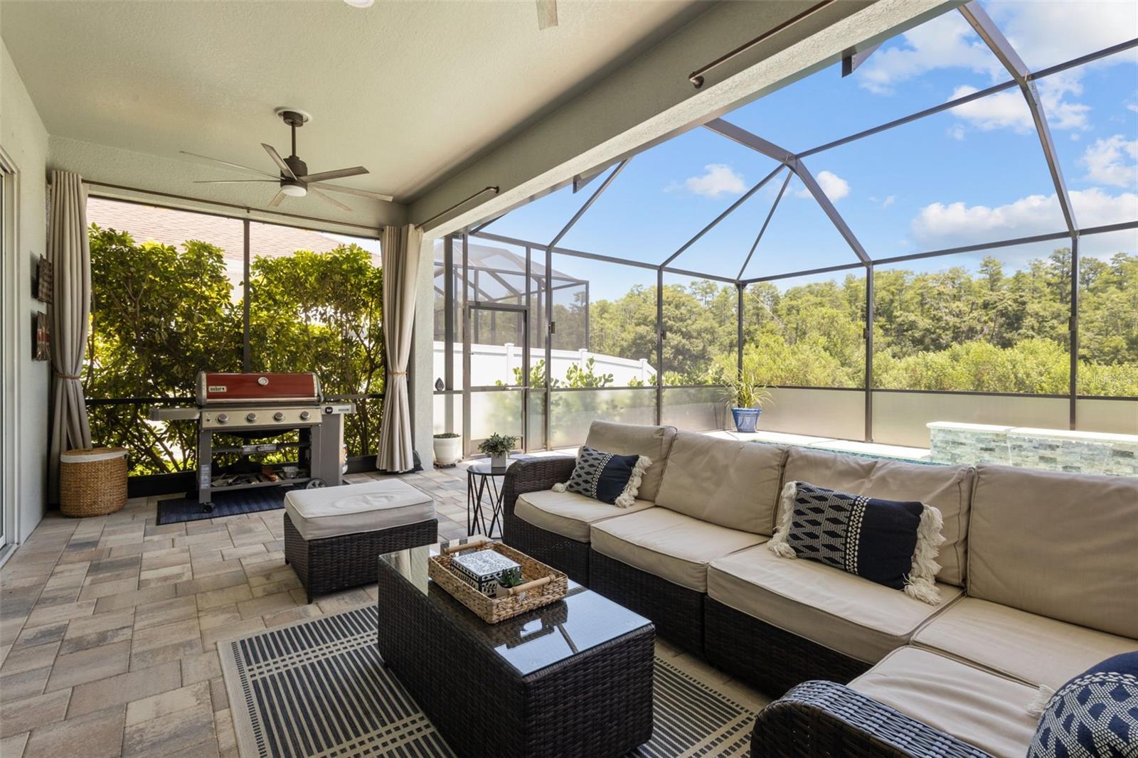 Listing photo id 5 for 3161 Satilla Loop