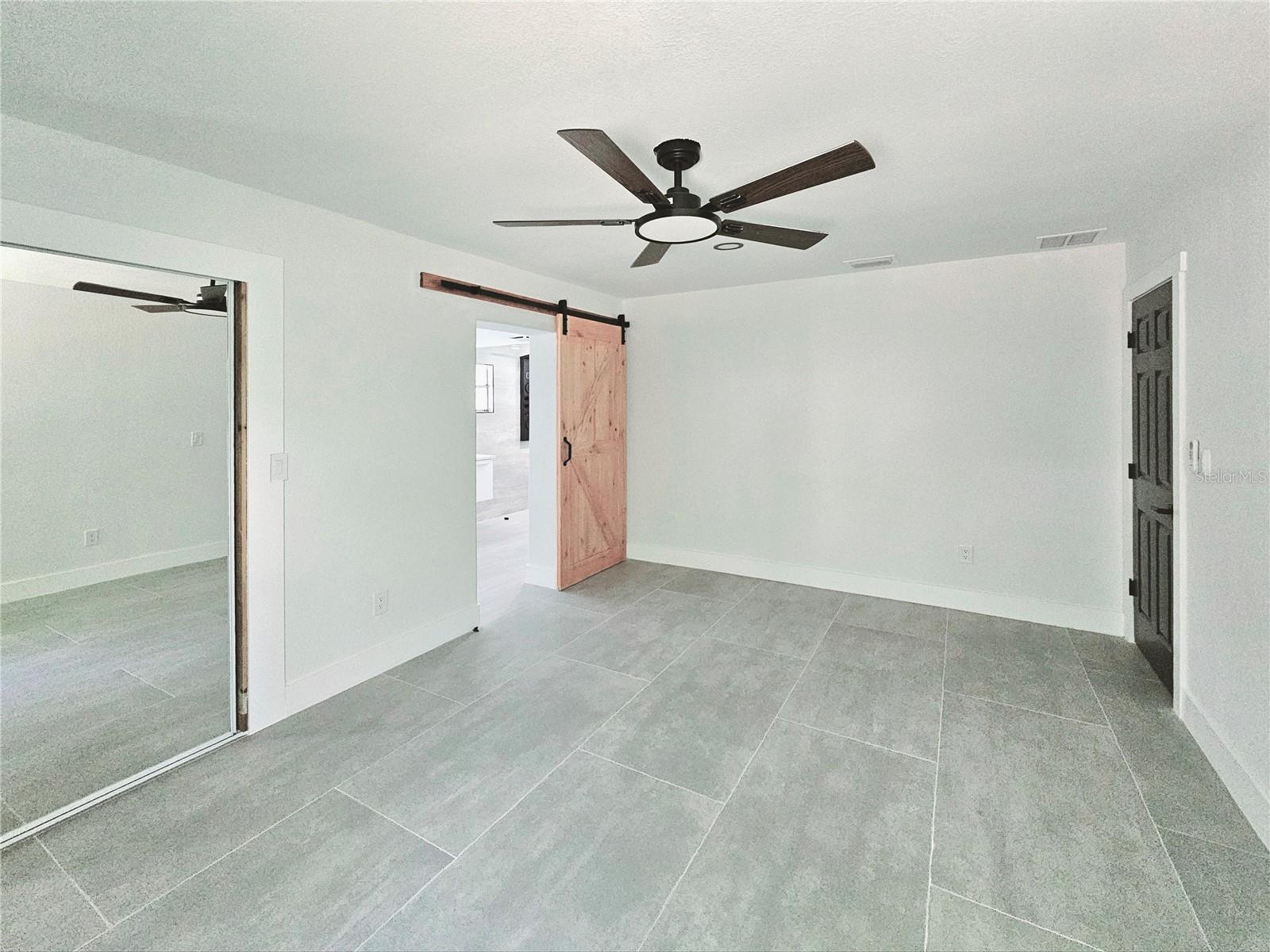 Image 16 of 55 For 20295 Lorenzo Avenue