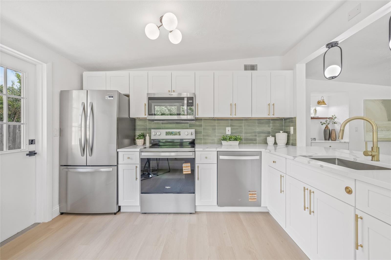 Image 10 of 34 For 7991 54th Street N