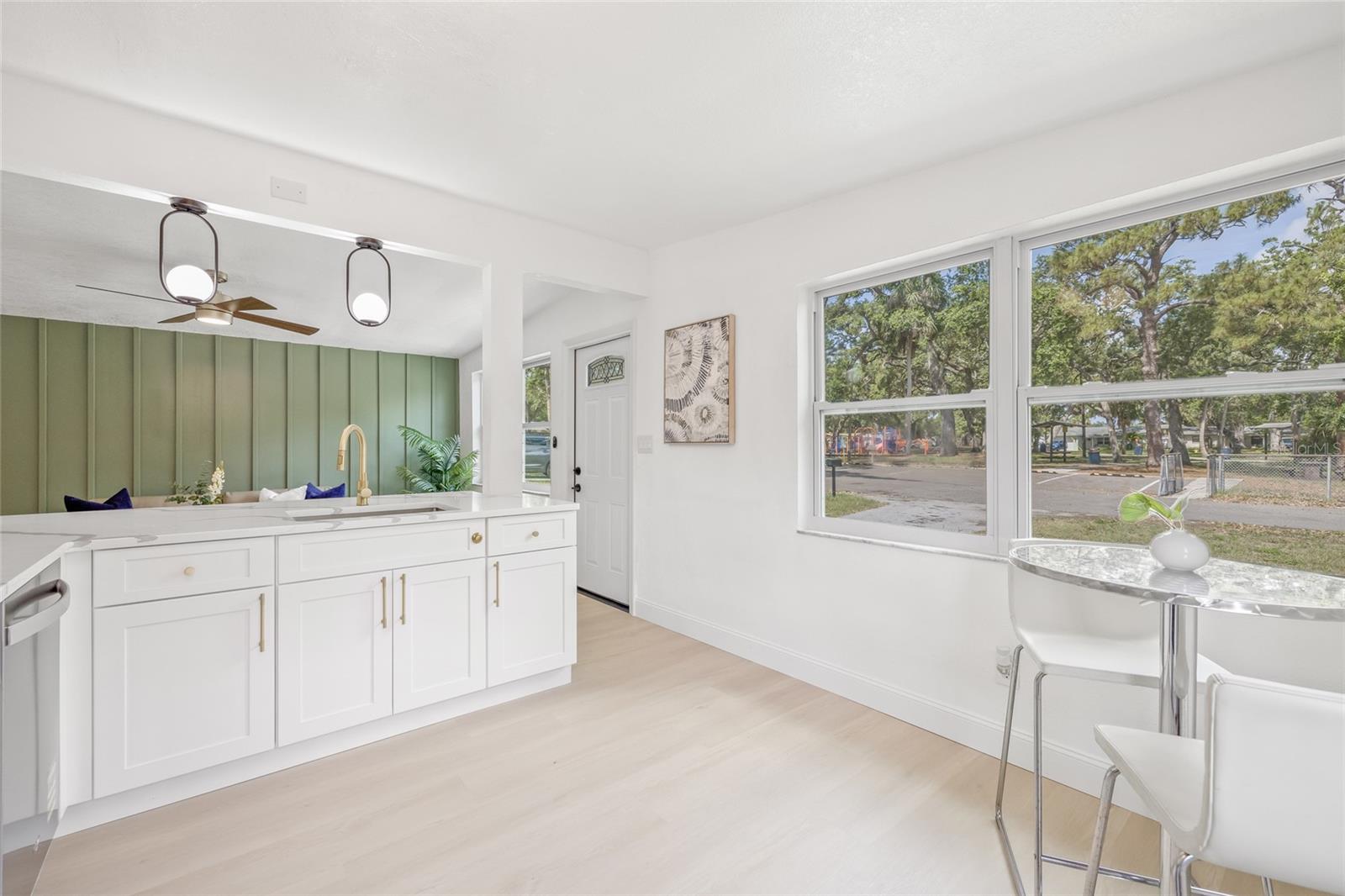 Image 13 of 34 For 7991 54th Street N