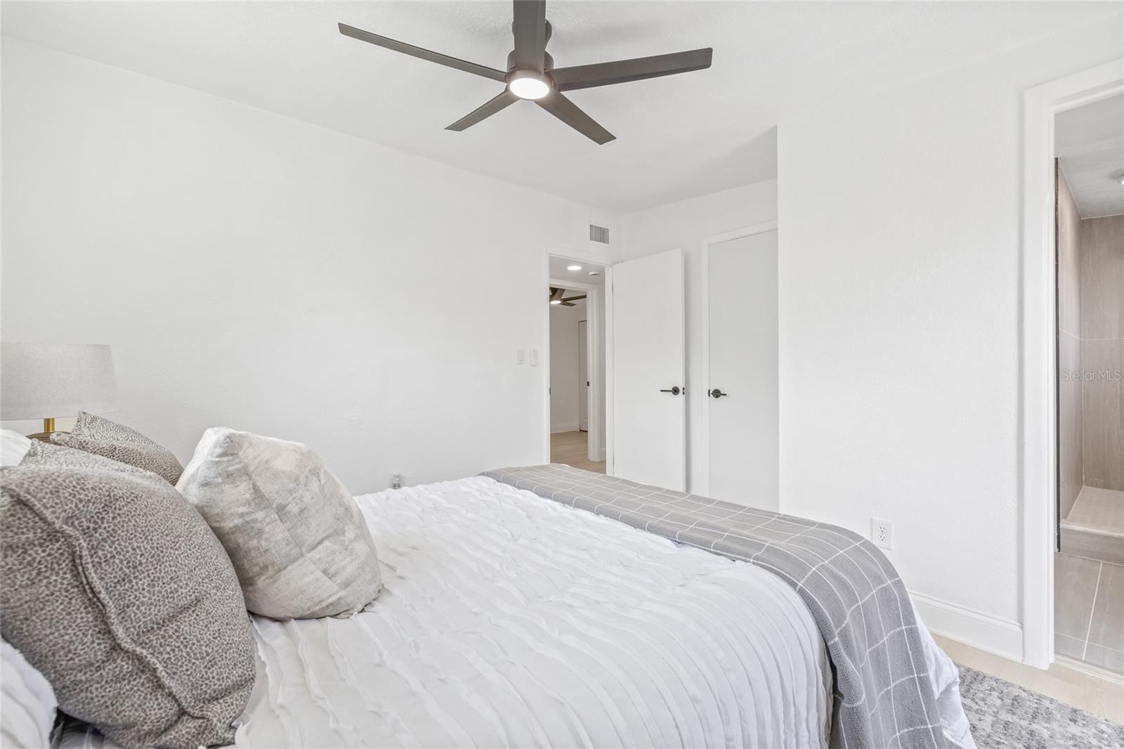 Image 16 of 34 For 7991 54th Street N