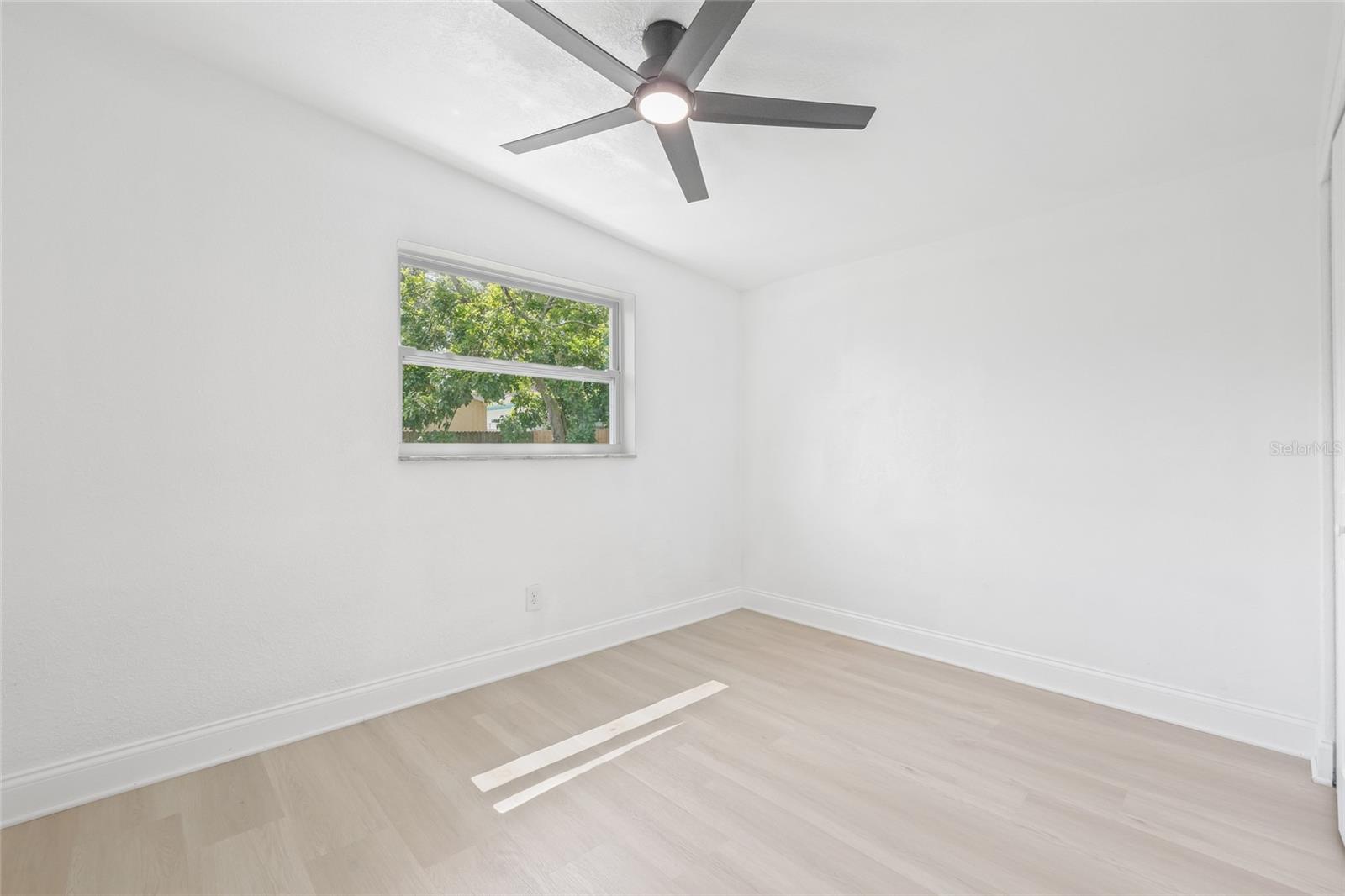 Image 20 of 34 For 7991 54th Street N