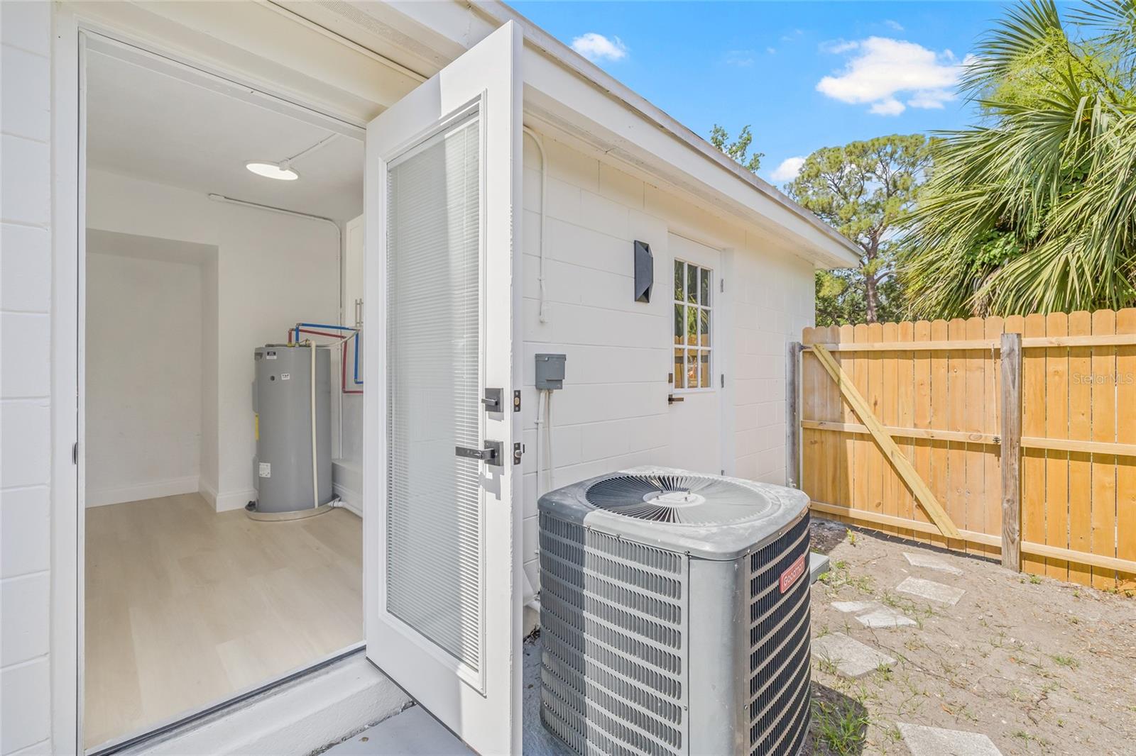 Image 25 of 34 For 7991 54th Street N