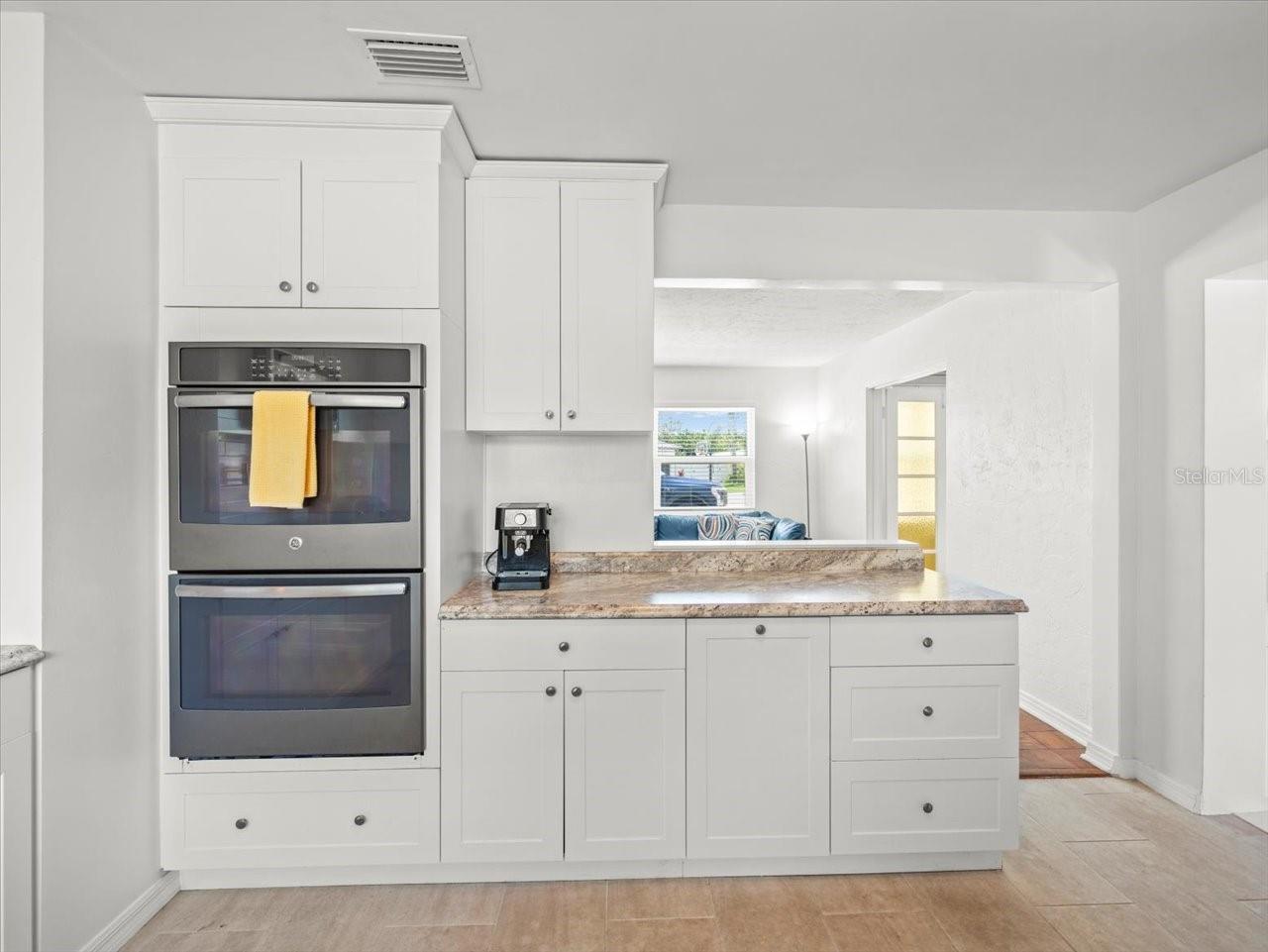 Image 14 of 61 For 4005 Coachman Avenue
