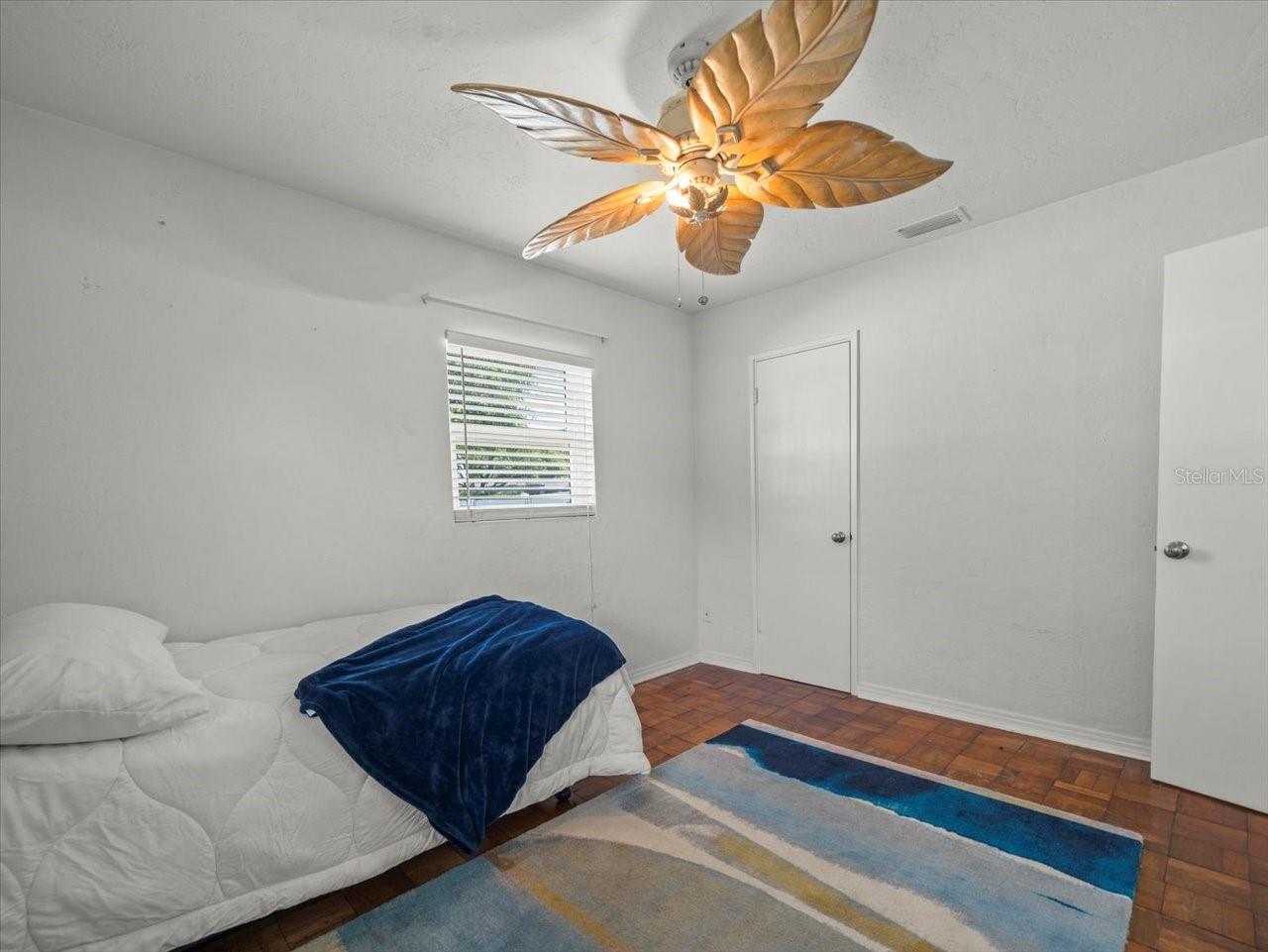 Image 28 of 61 For 4005 Coachman Avenue