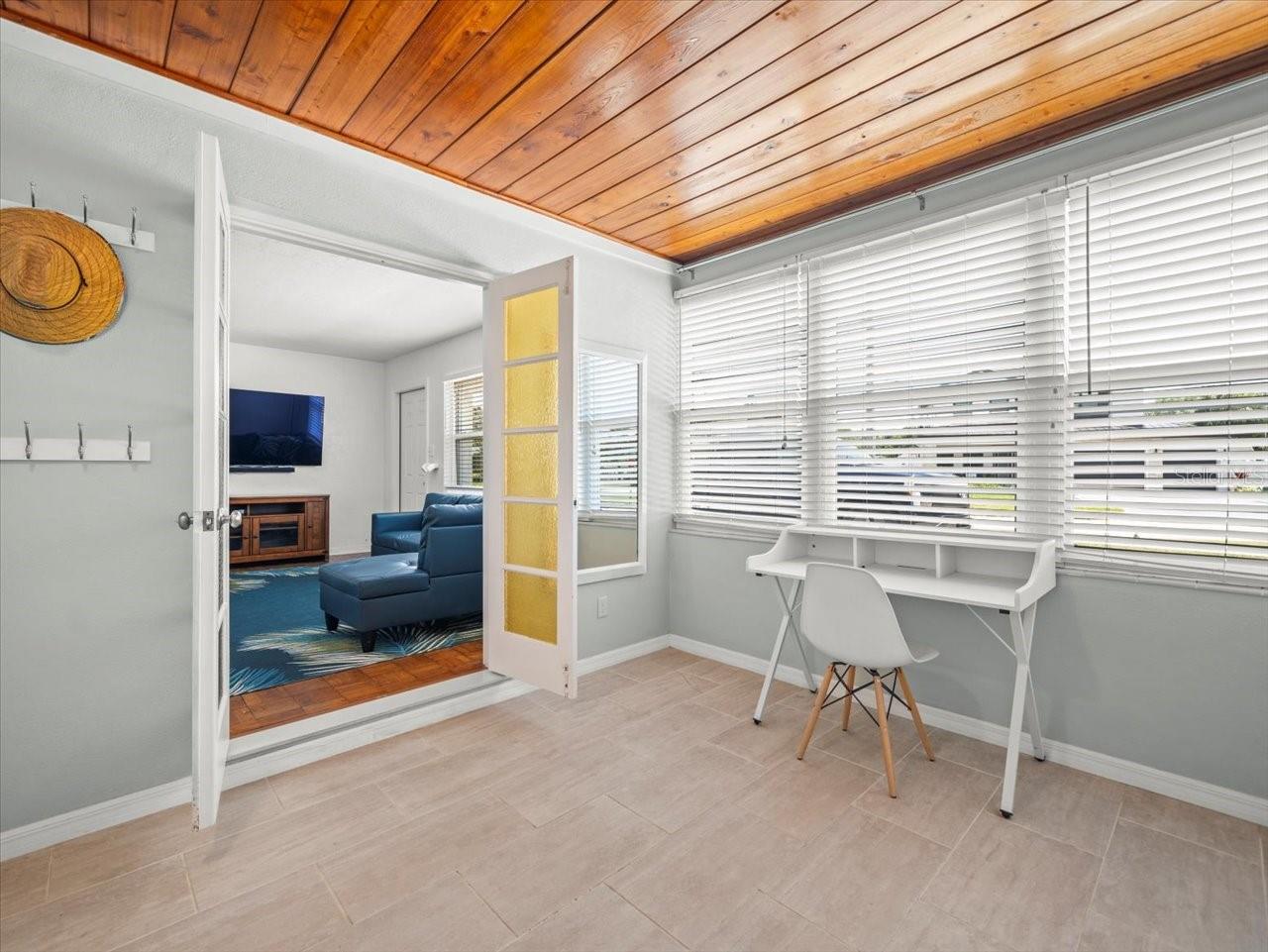 Image 31 of 61 For 4005 Coachman Avenue