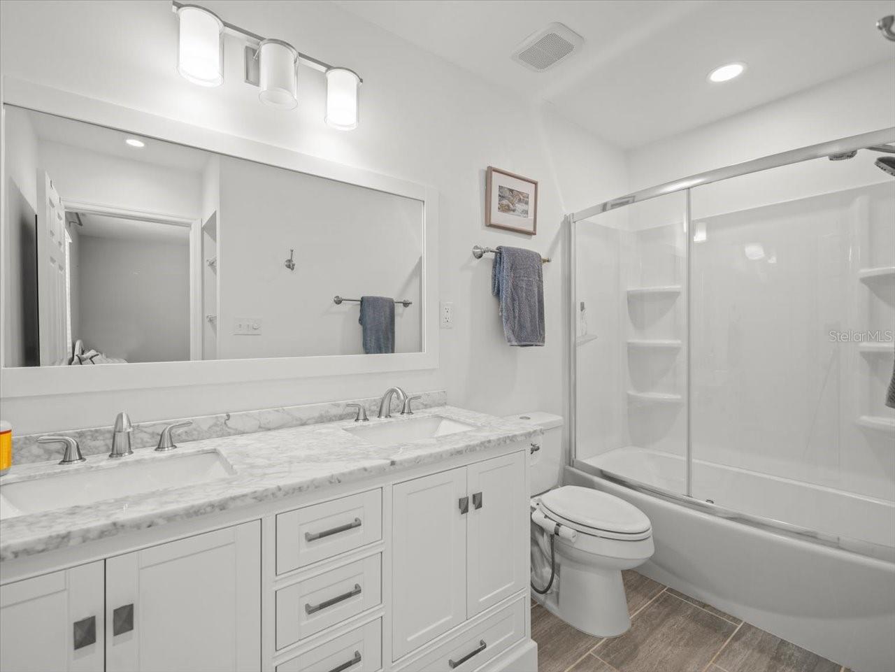 Image 36 of 61 For 4005 Coachman Avenue