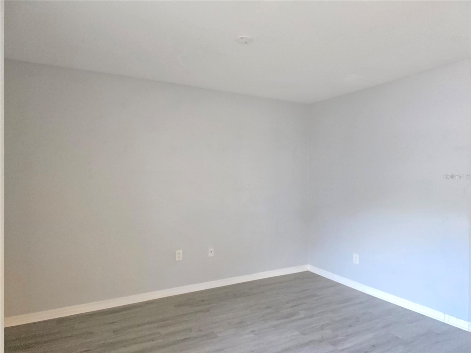 Listing photo id 15 for 12912 Arbor Isle Drive 204