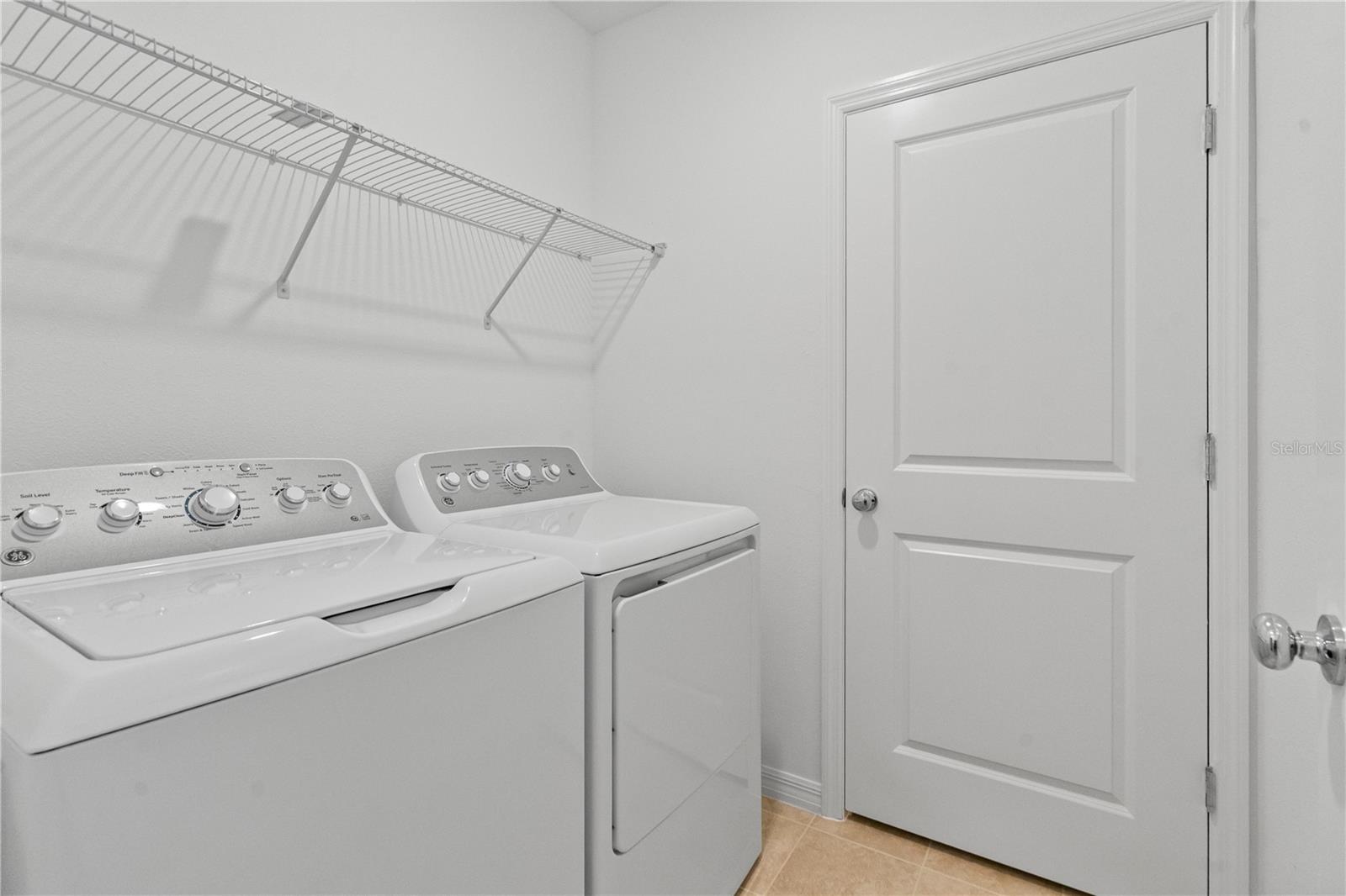 Image 11 of 34 For 5835 Gingham Drive
