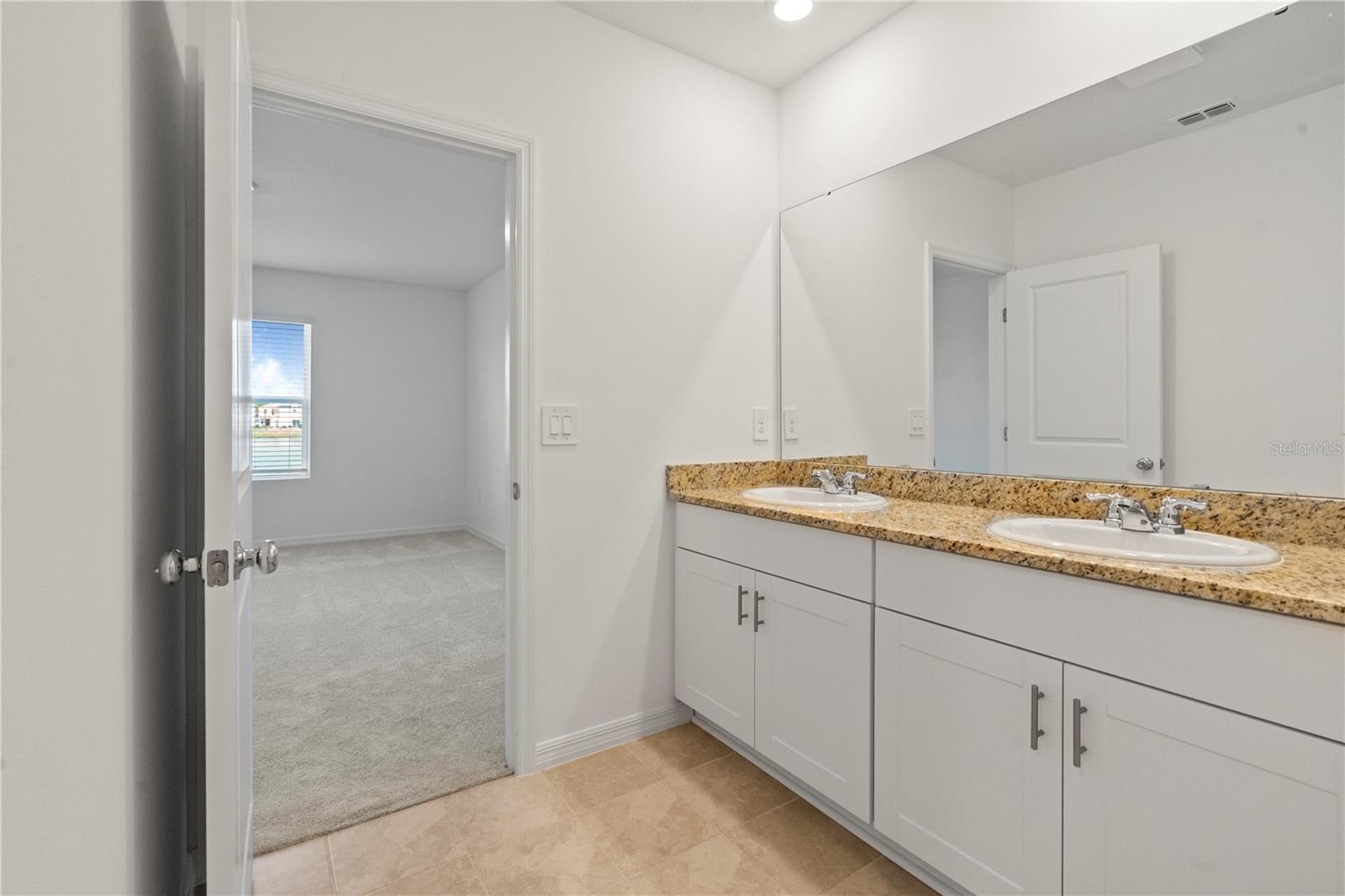Image 14 of 34 For 5835 Gingham Drive