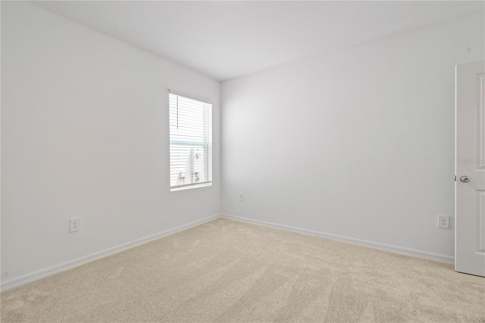 Image 23 of 34 For 5835 Gingham Drive