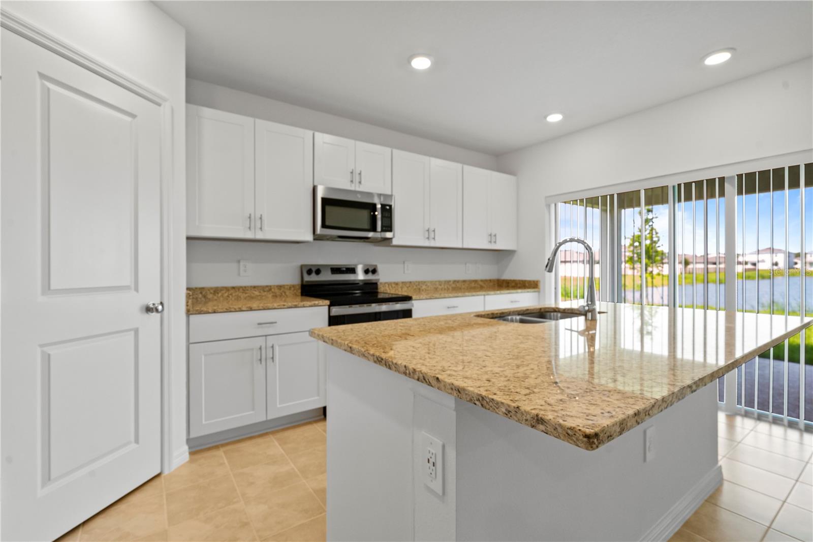 Image 4 of 34 For 5835 Gingham Drive