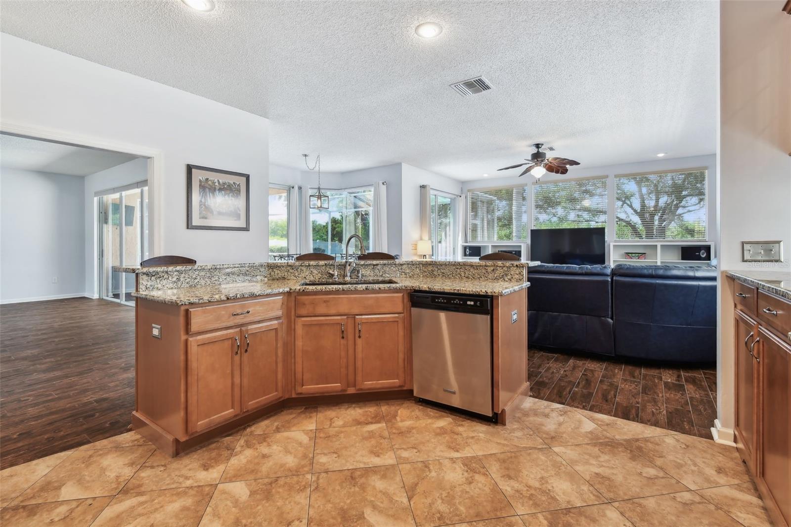 Image 15 of 62 For 13028 Prestwick Drive