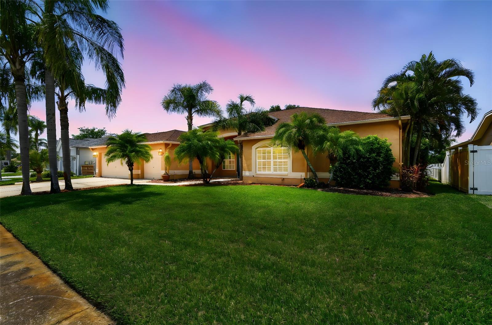 Image 2 of 62 For 13028 Prestwick Drive