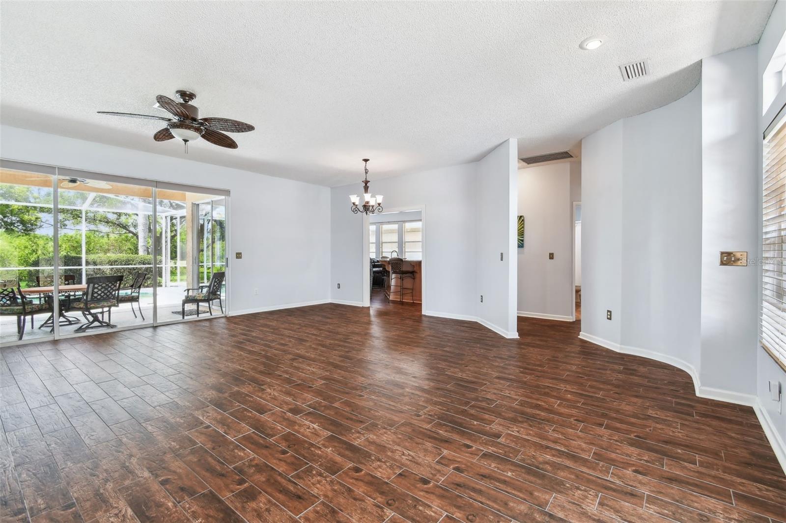 Image 25 of 62 For 13028 Prestwick Drive