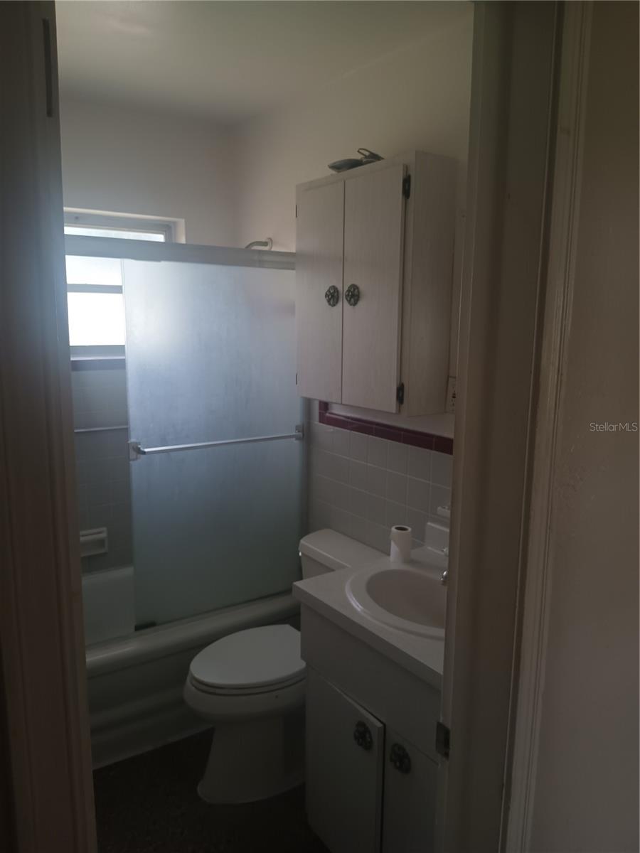 Image 7 of 8 For 5991 42nd Avenue N