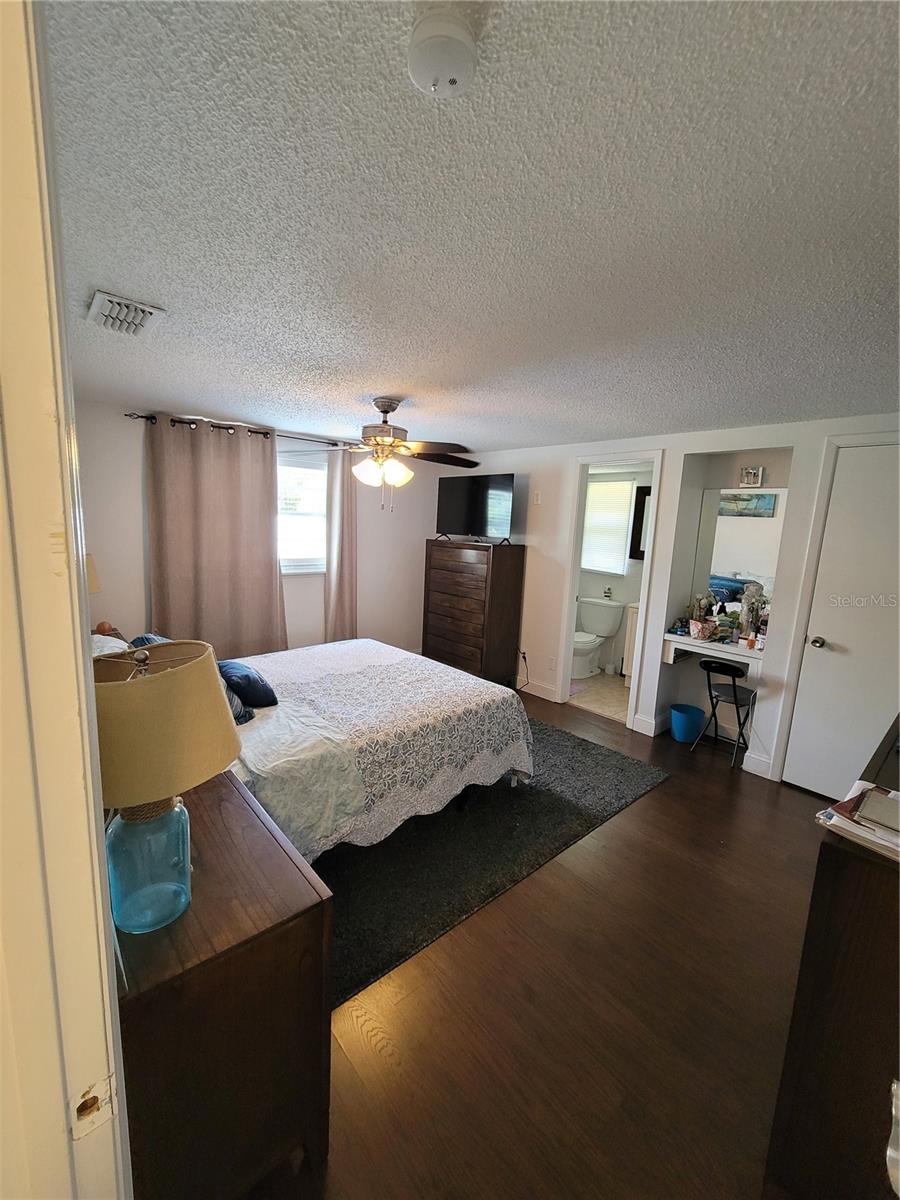 Image 6 of 63 For 6318 Ridge Crest Drive