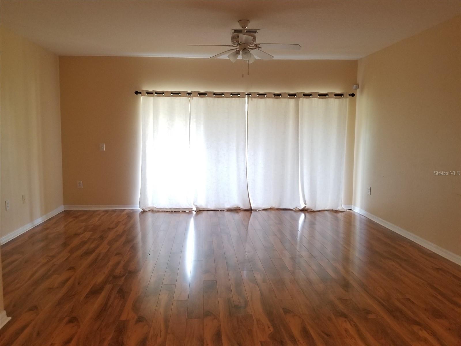 Image 11 of 42 For 8575 Trail Wind Drive