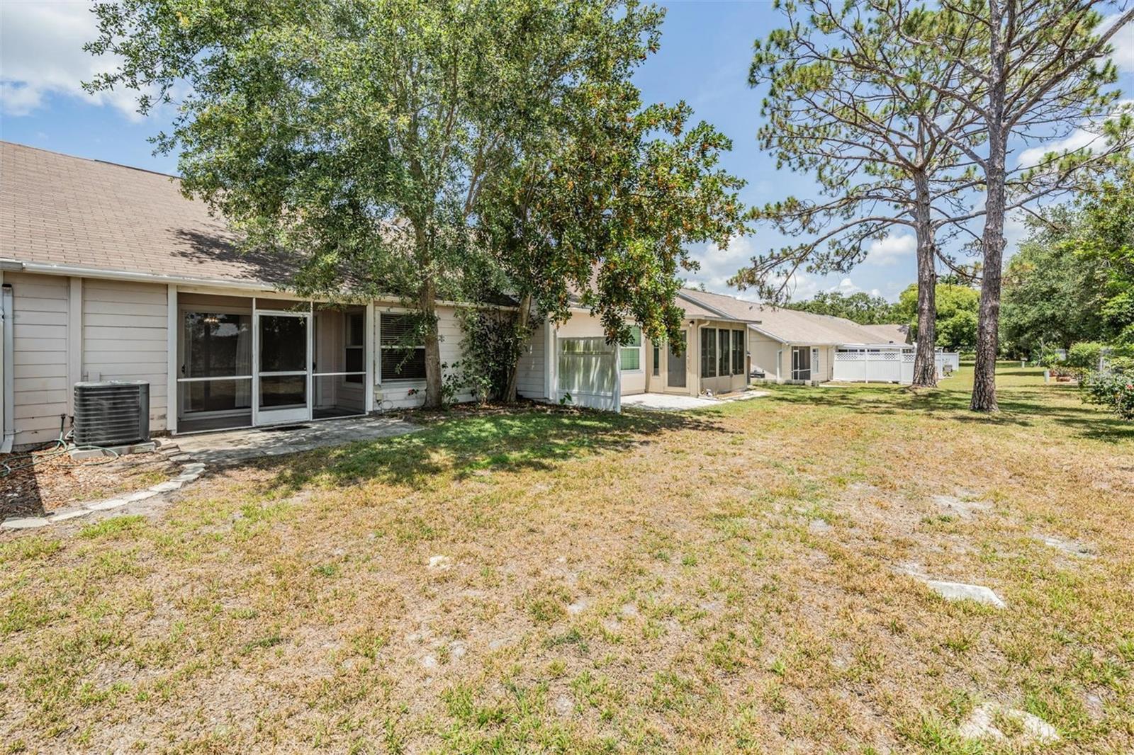 Image 32 of 46 For 2355 Bentley Drive