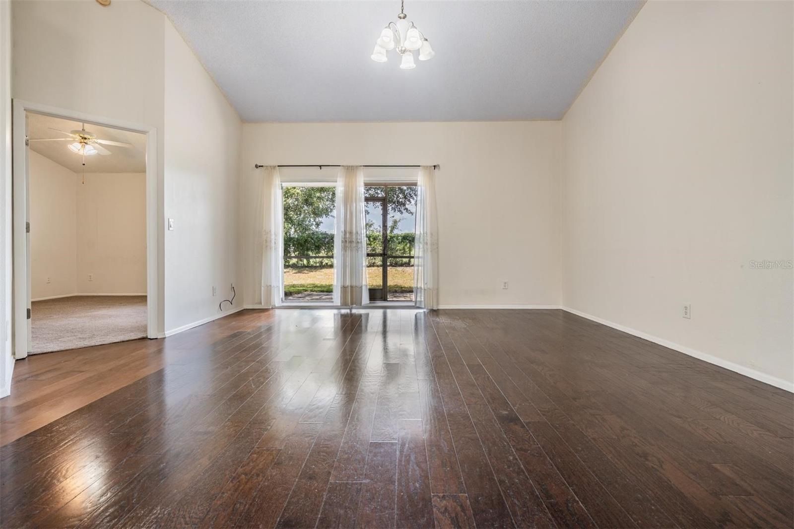 Image 9 of 46 For 2355 Bentley Drive