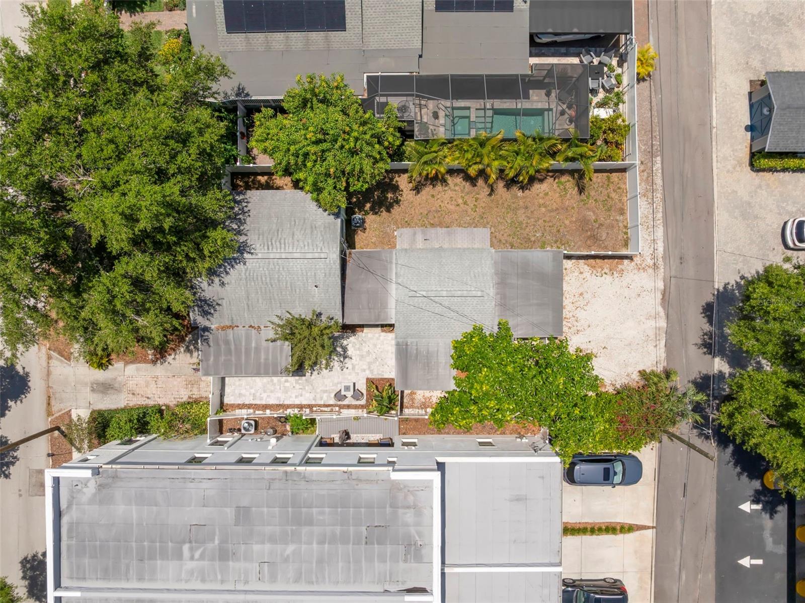 Image 33 of 55 For 427 21st Avenue N