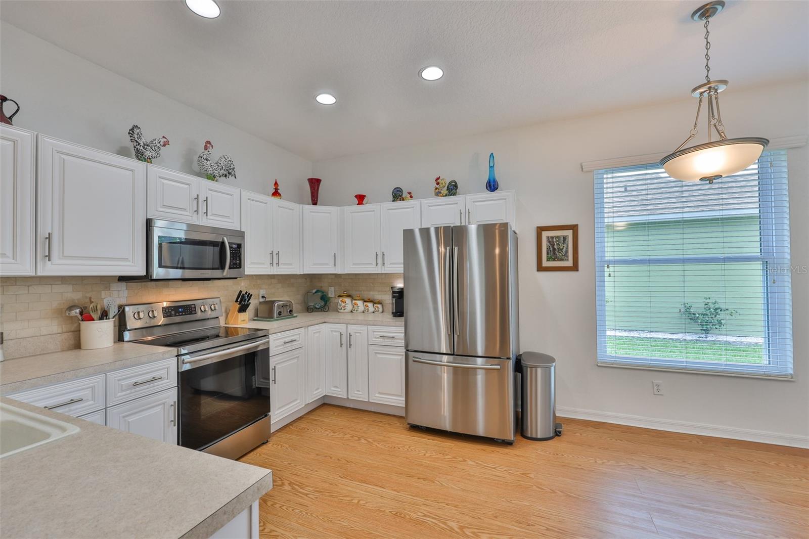 Image 15 of 44 For 2316 Lyndhurst Drive