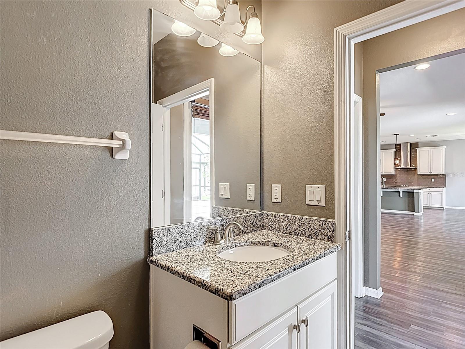 Listing photo id 38 for 7628 Surf Reed Way
