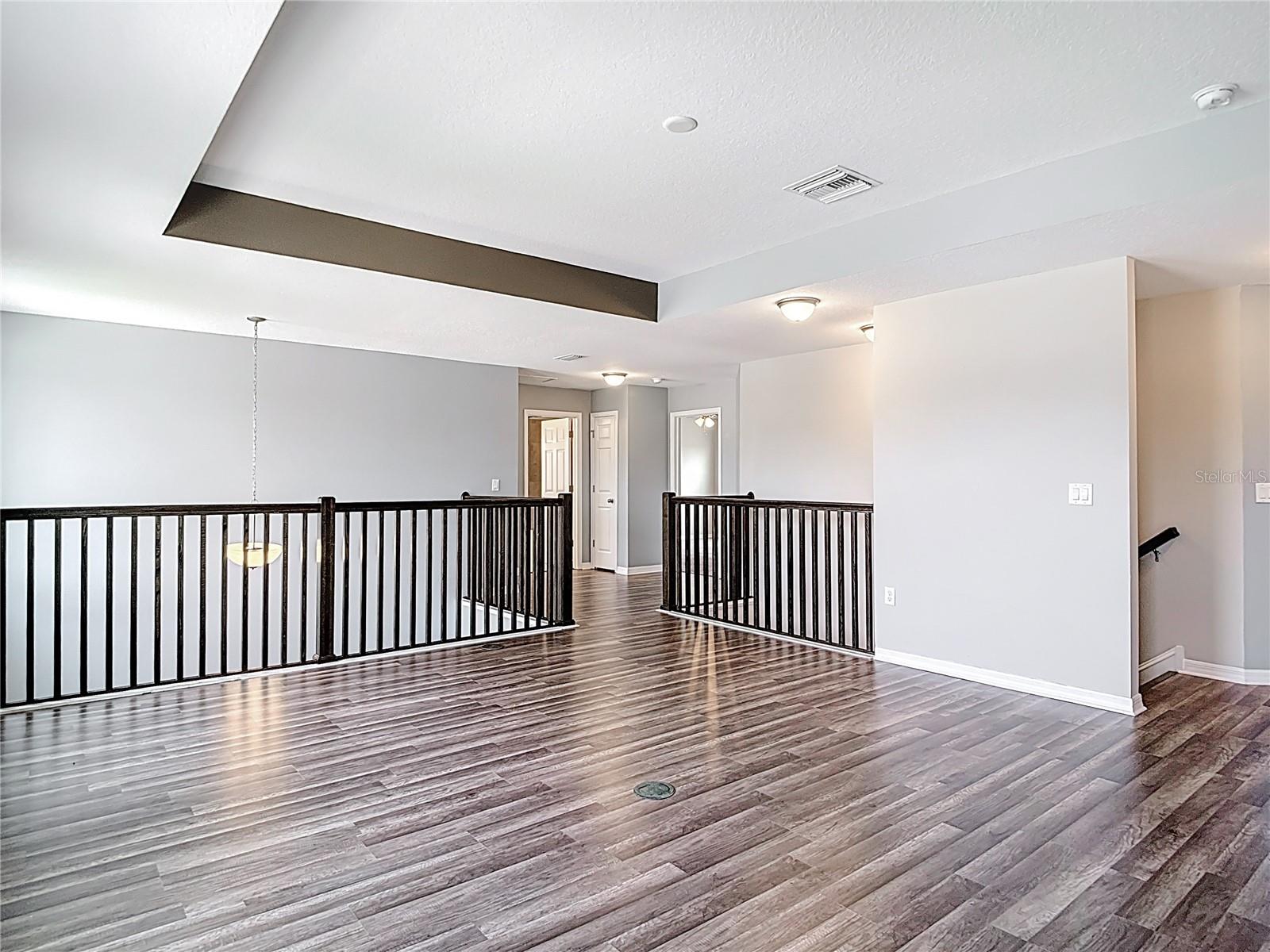 Listing photo id 42 for 7628 Surf Reed Way
