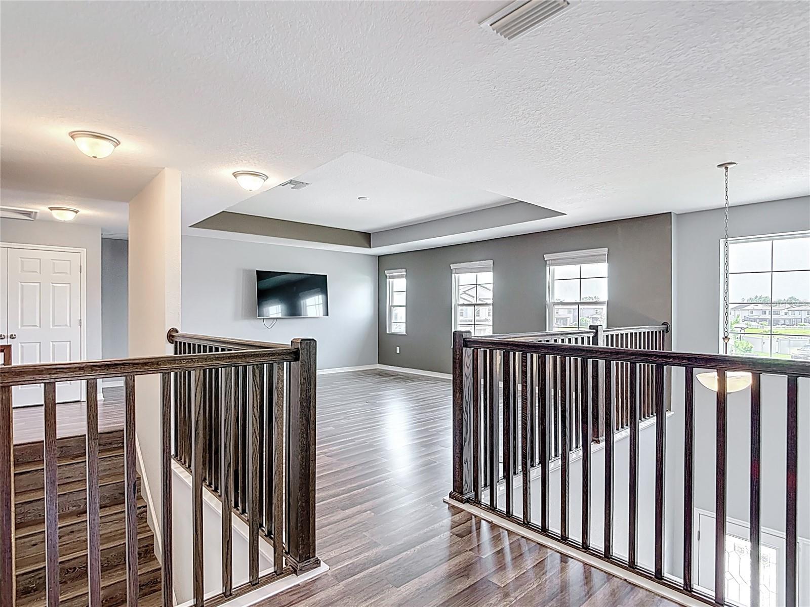 Listing photo id 46 for 7628 Surf Reed Way