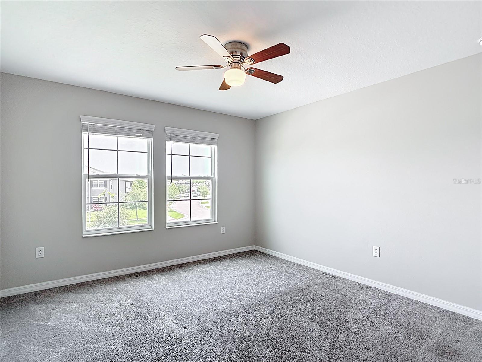 Listing photo id 47 for 7628 Surf Reed Way