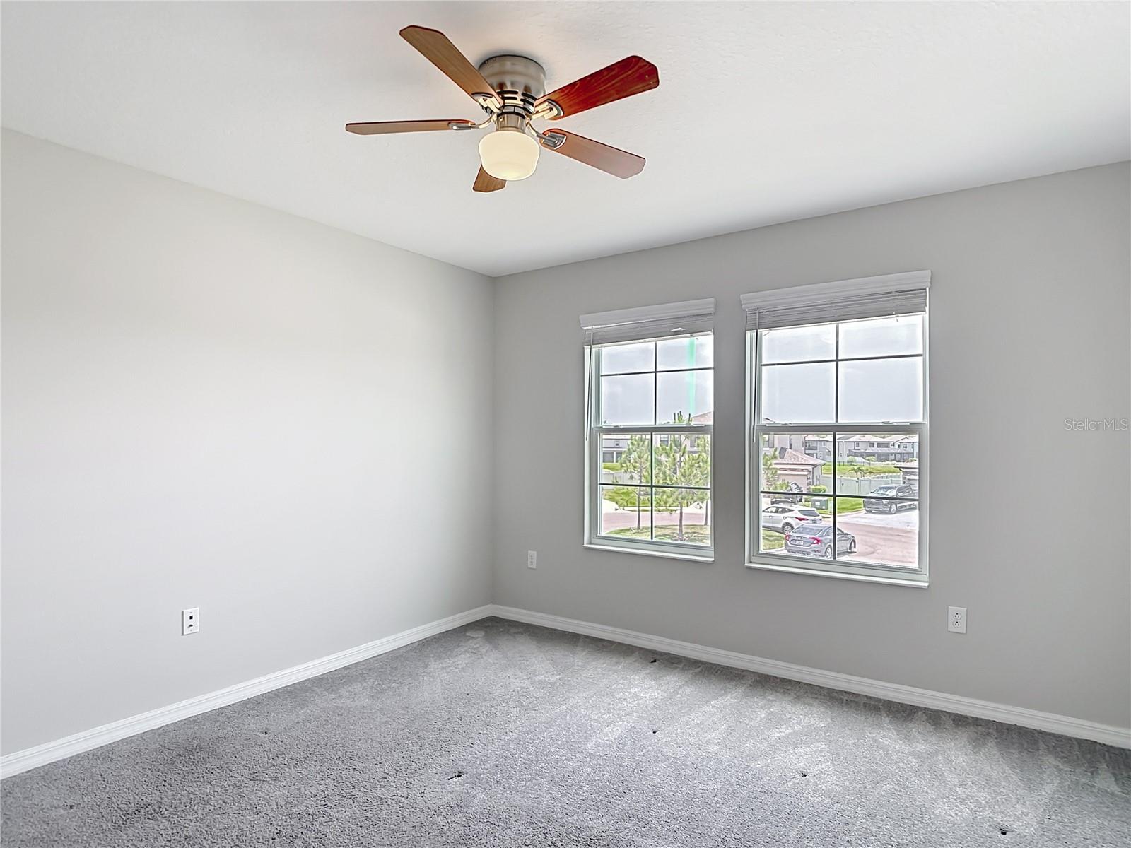 Listing photo id 49 for 7628 Surf Reed Way
