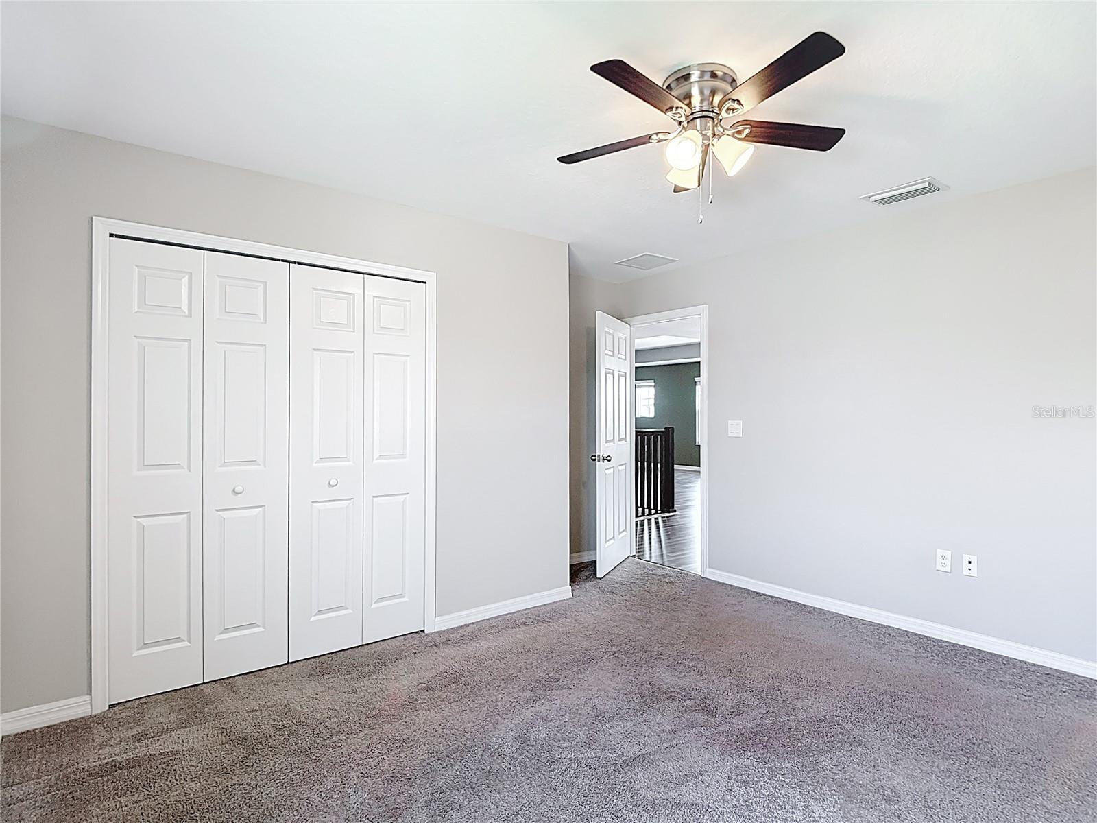 Listing photo id 51 for 7628 Surf Reed Way