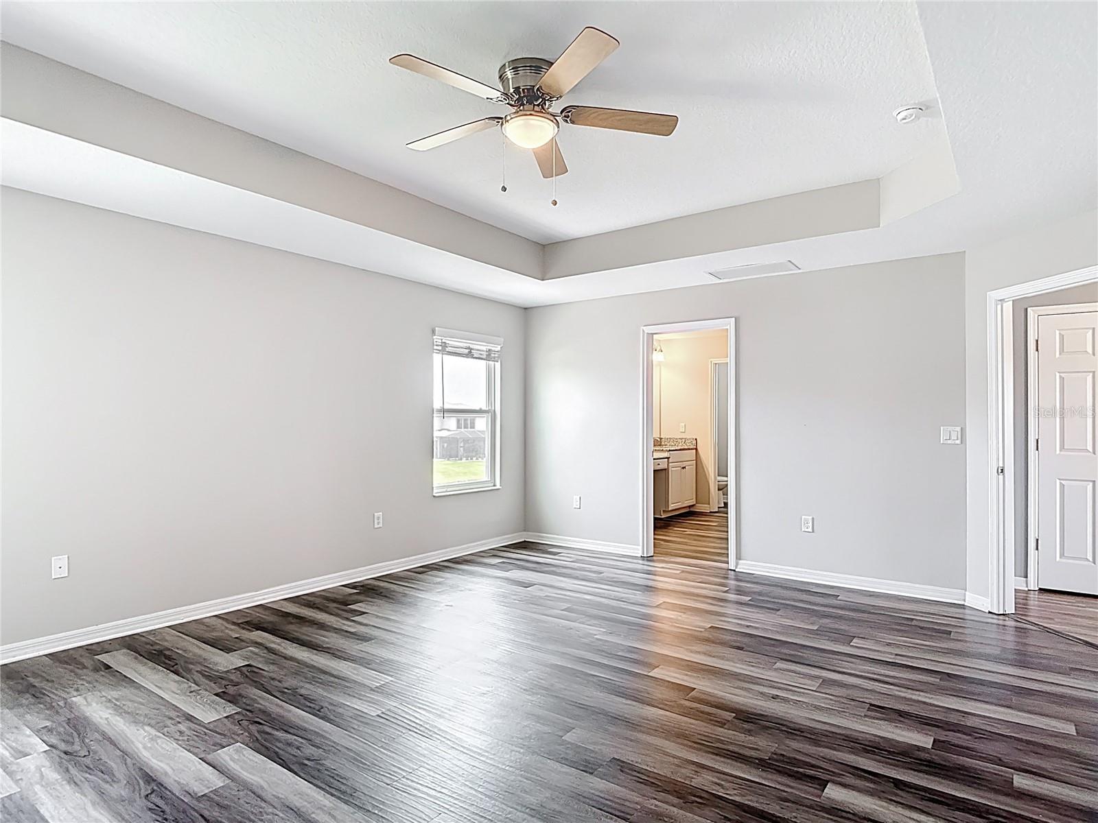 Listing photo id 58 for 7628 Surf Reed Way