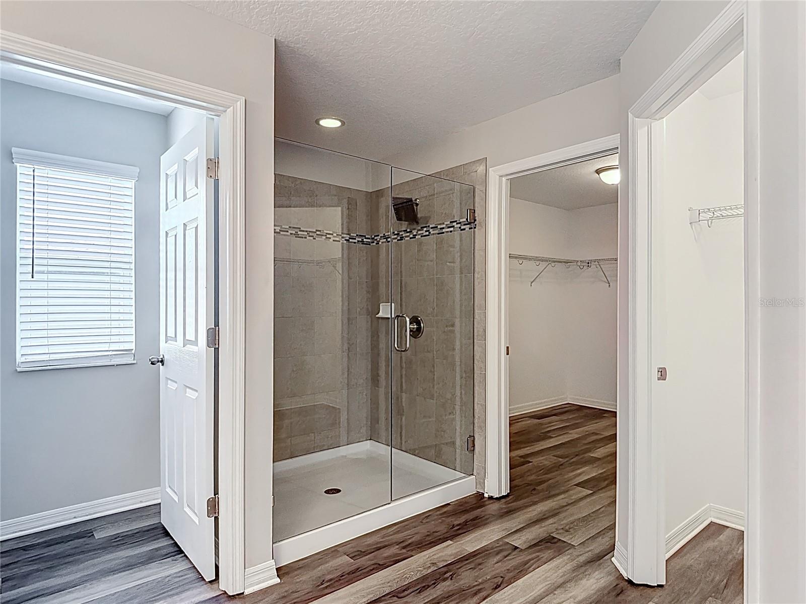 Listing photo id 62 for 7628 Surf Reed Way
