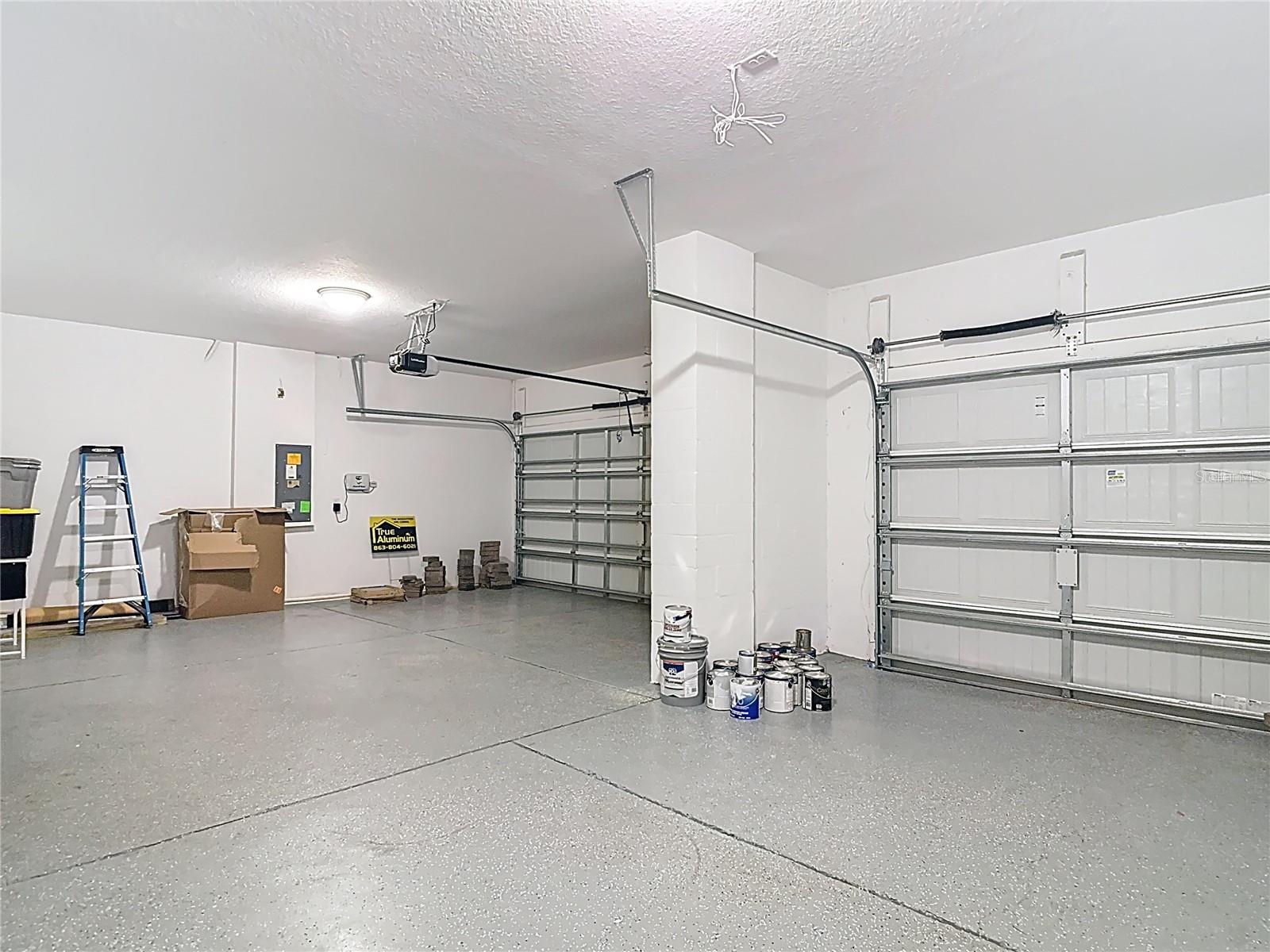 Listing photo id 68 for 7628 Surf Reed Way