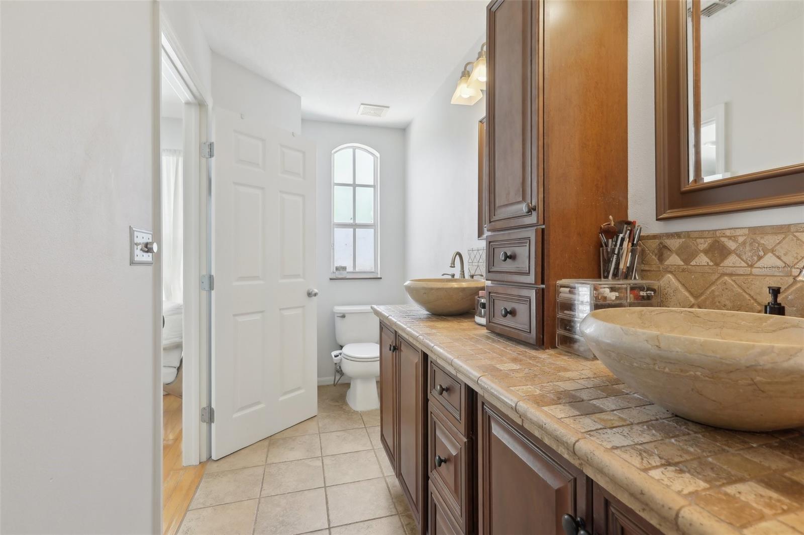Image 25 of 33 For 2914 Gandy Boulevard C
