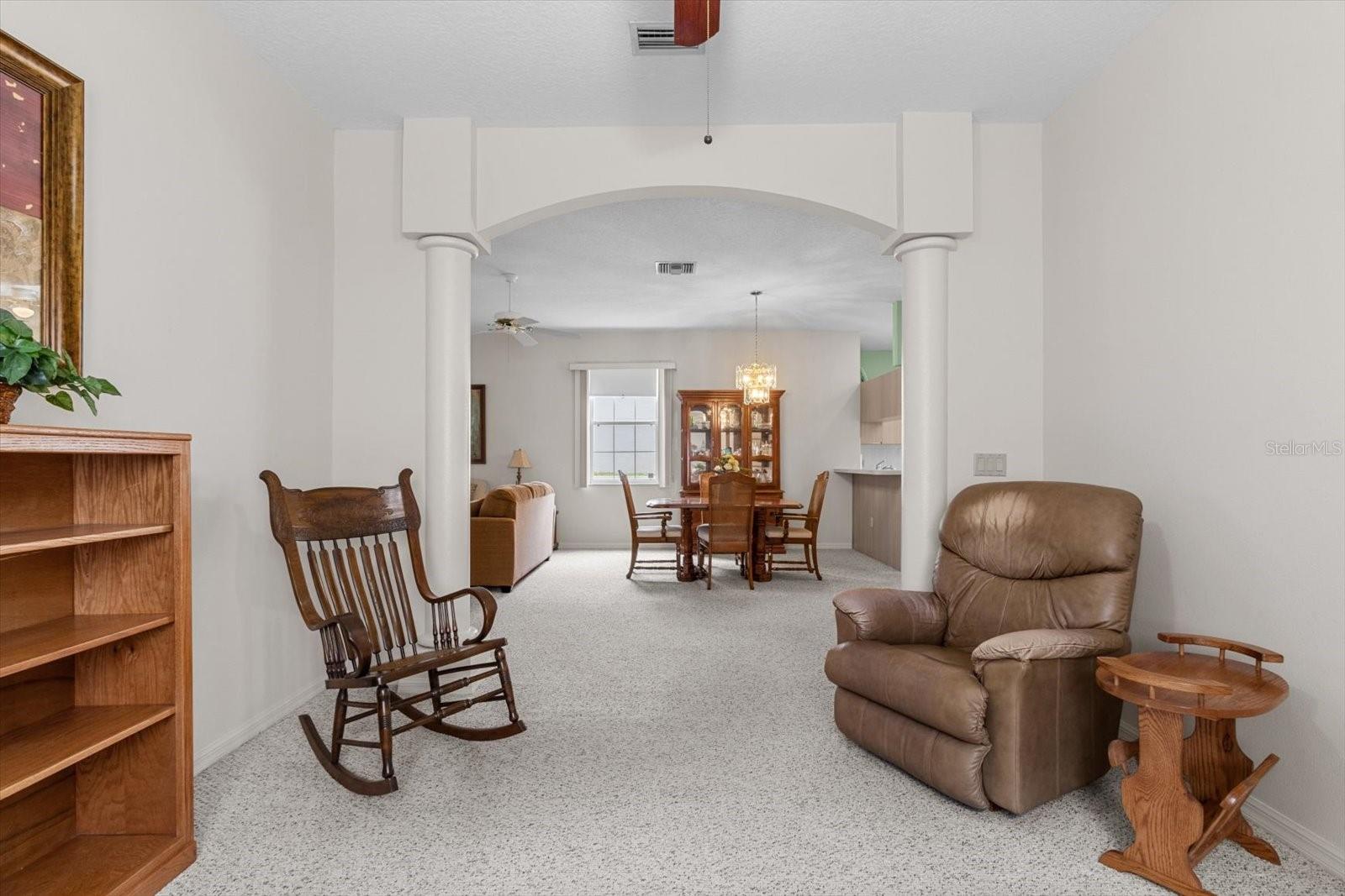 Image 14 of 50 For 3529 Belgrave Drive