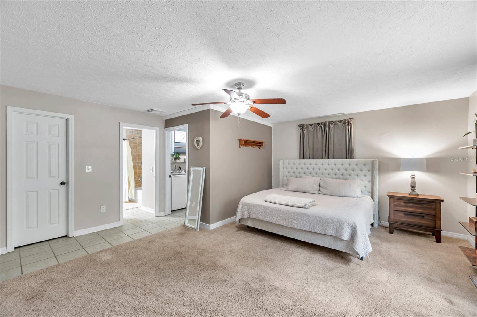 Listing photo id 20 for 316 Jenkins Avenue